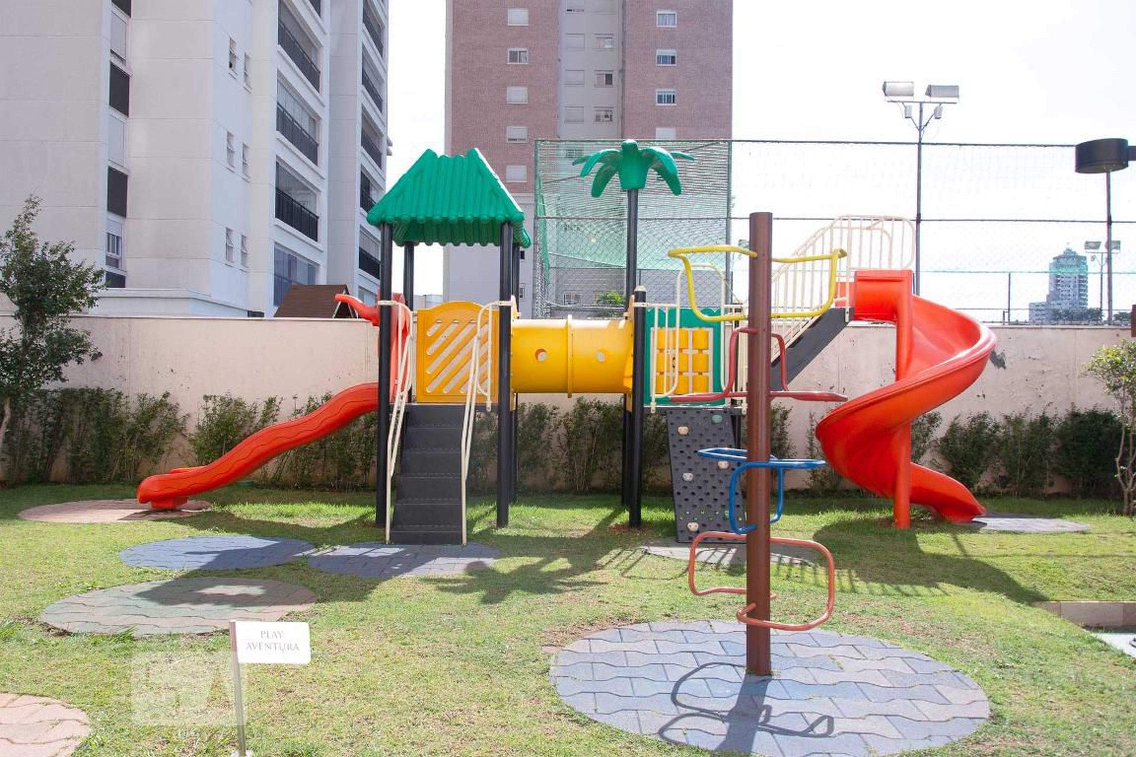 Playground - Alta Vista Prestige