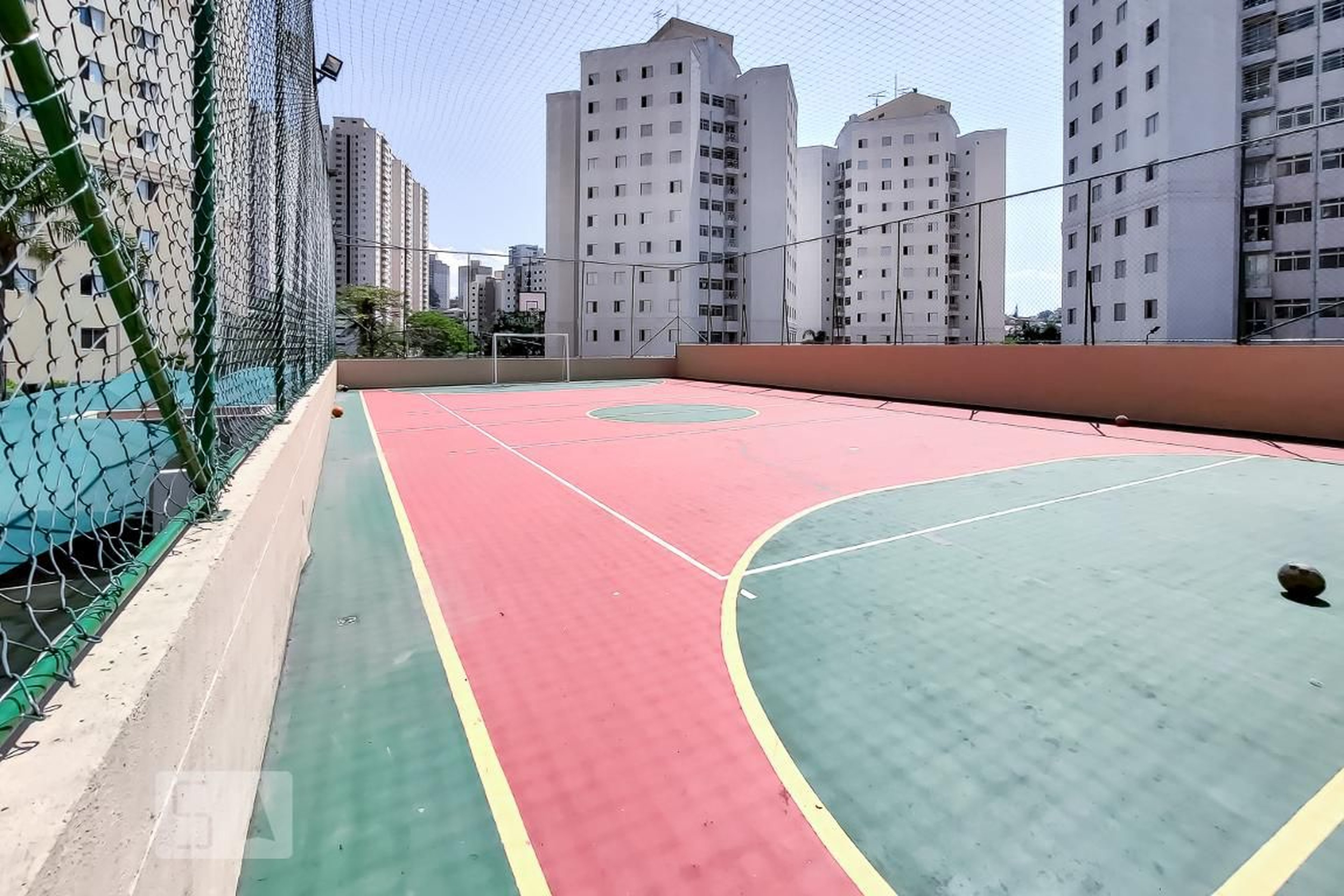 Quadra Poliesportiva - Arte e Vida