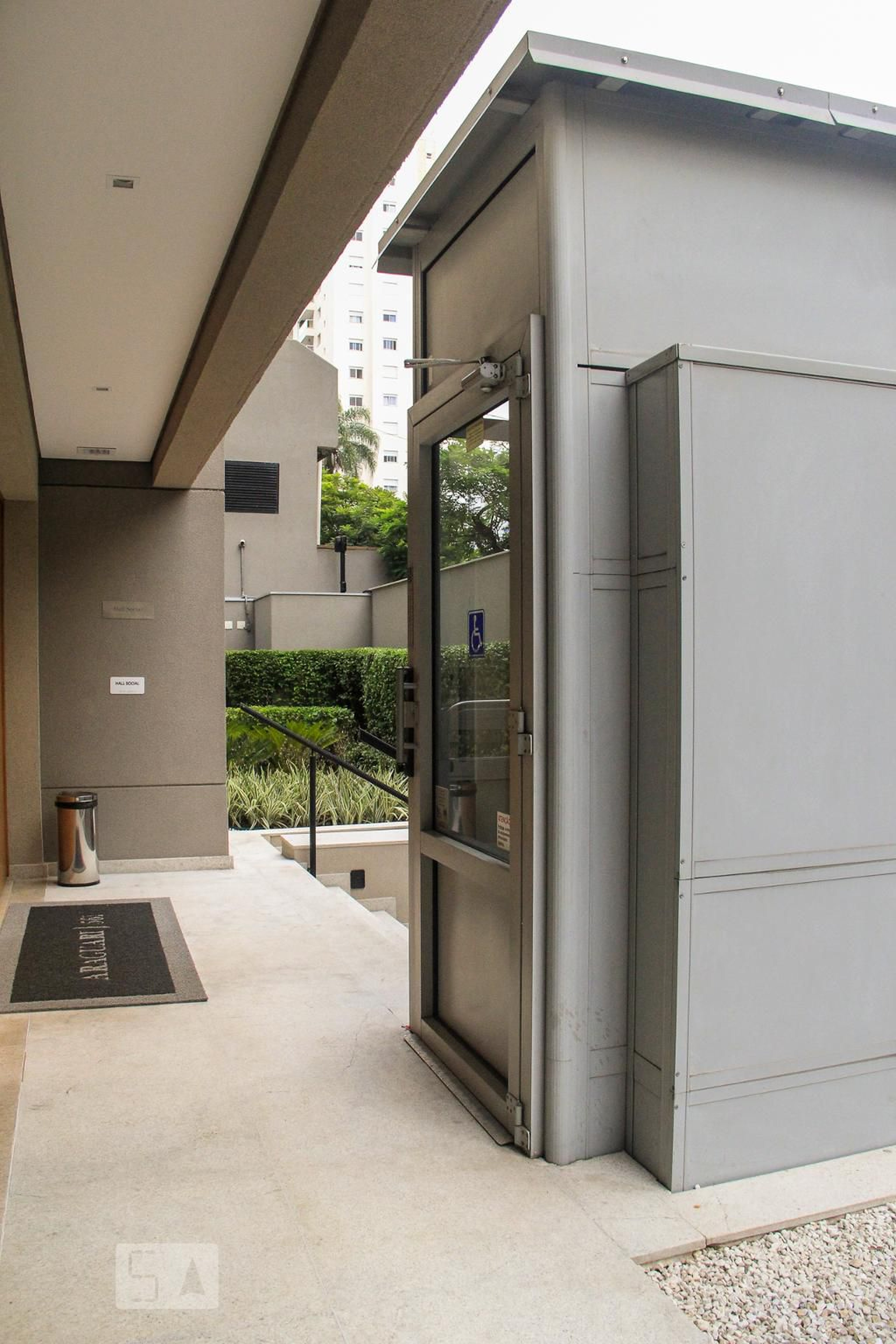 Área comum - Araguari 561