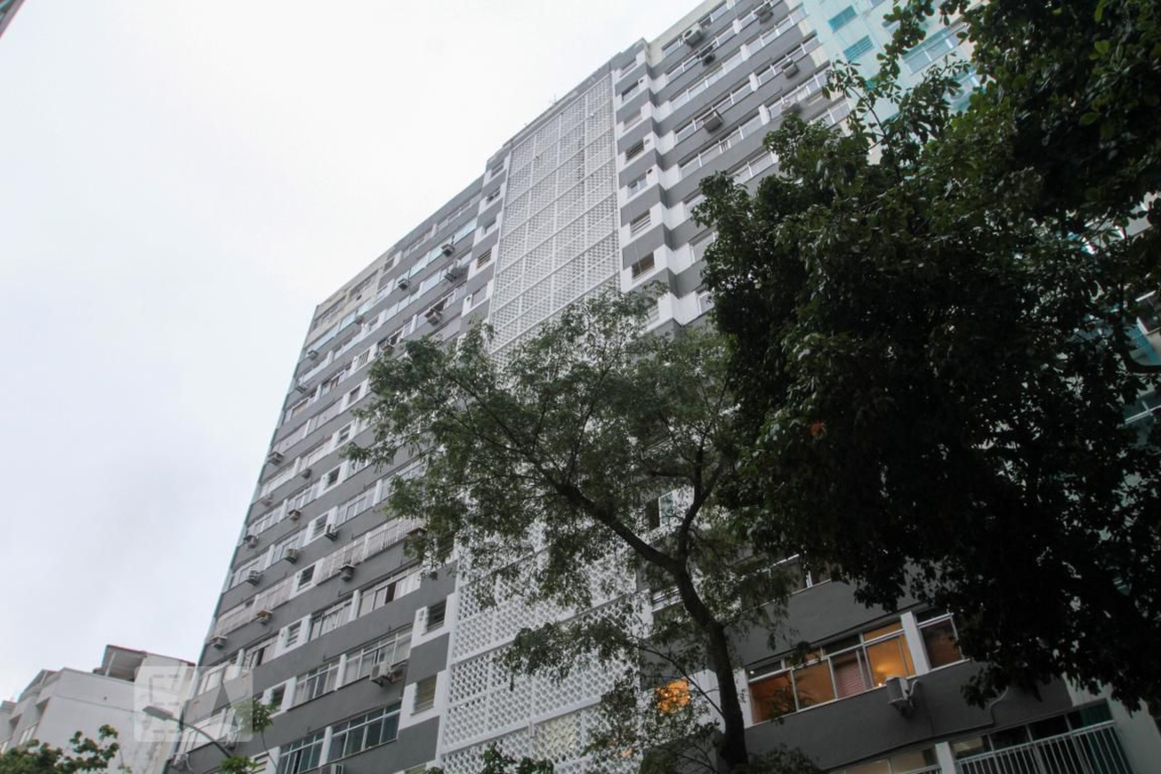 Fachada do Prédio Condomínio Jardim de Alah