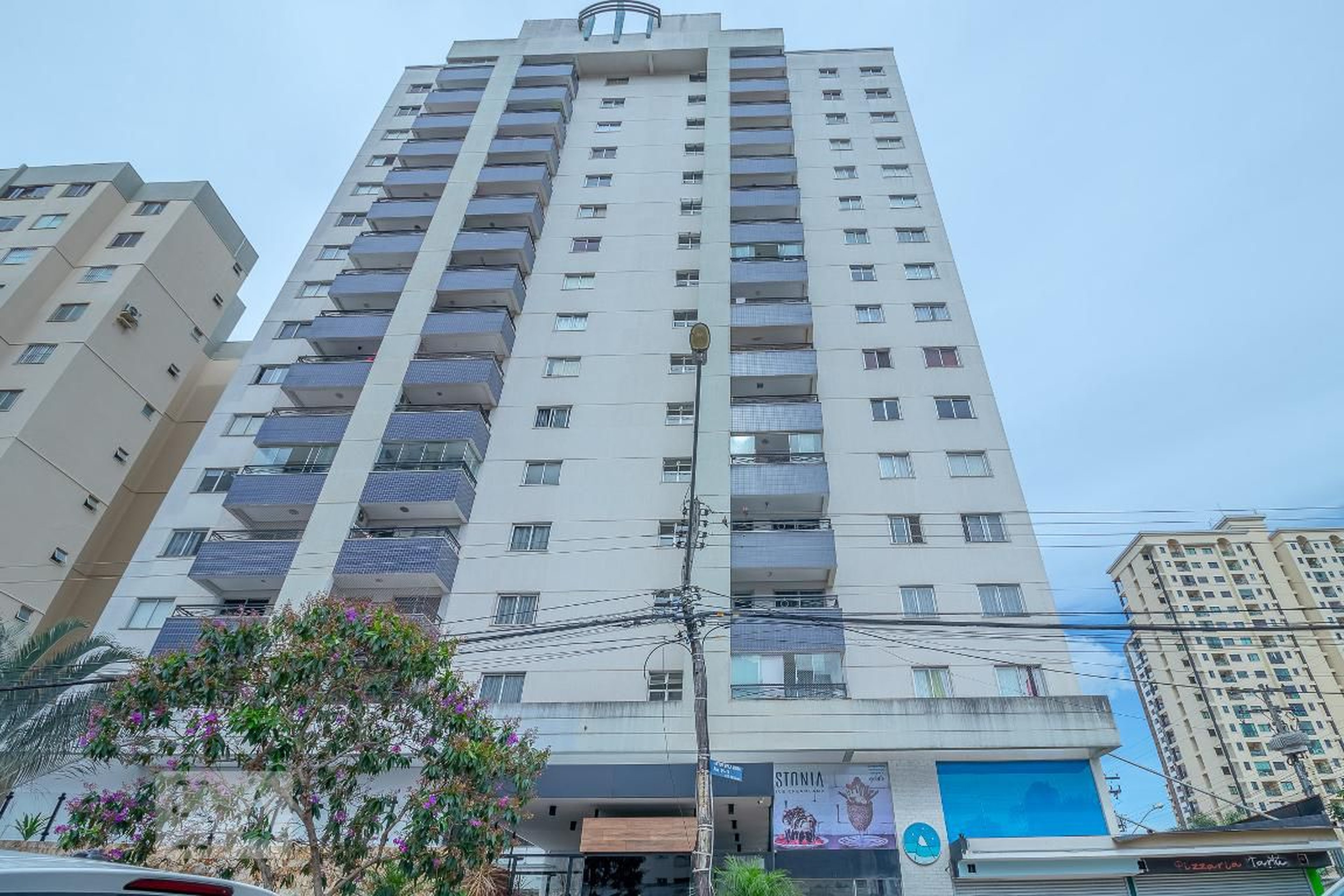 Fachada do Condomínio Condomínio Alta Vista