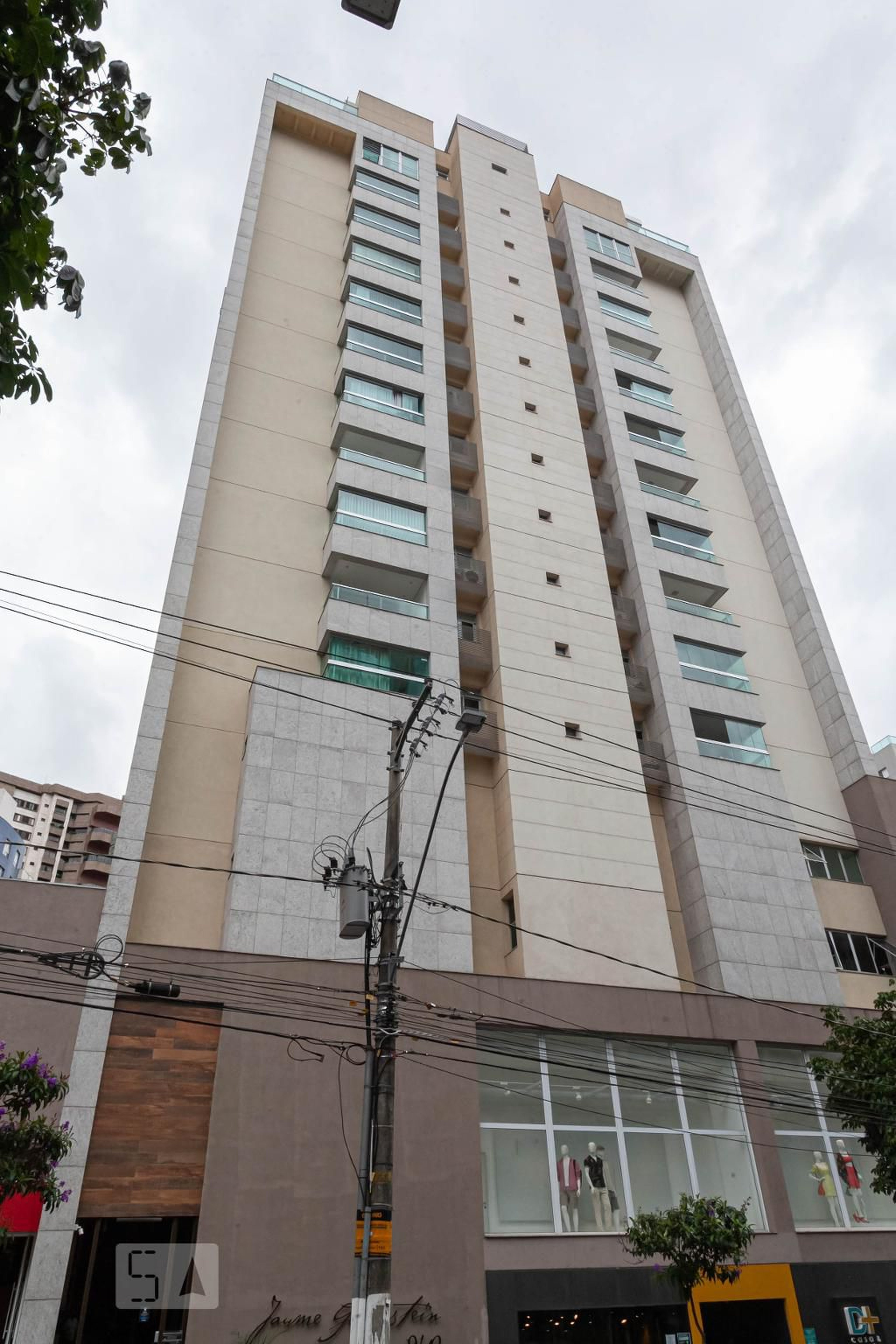 Fachada do prédio Edifício Residencial Jayme Gorenstein