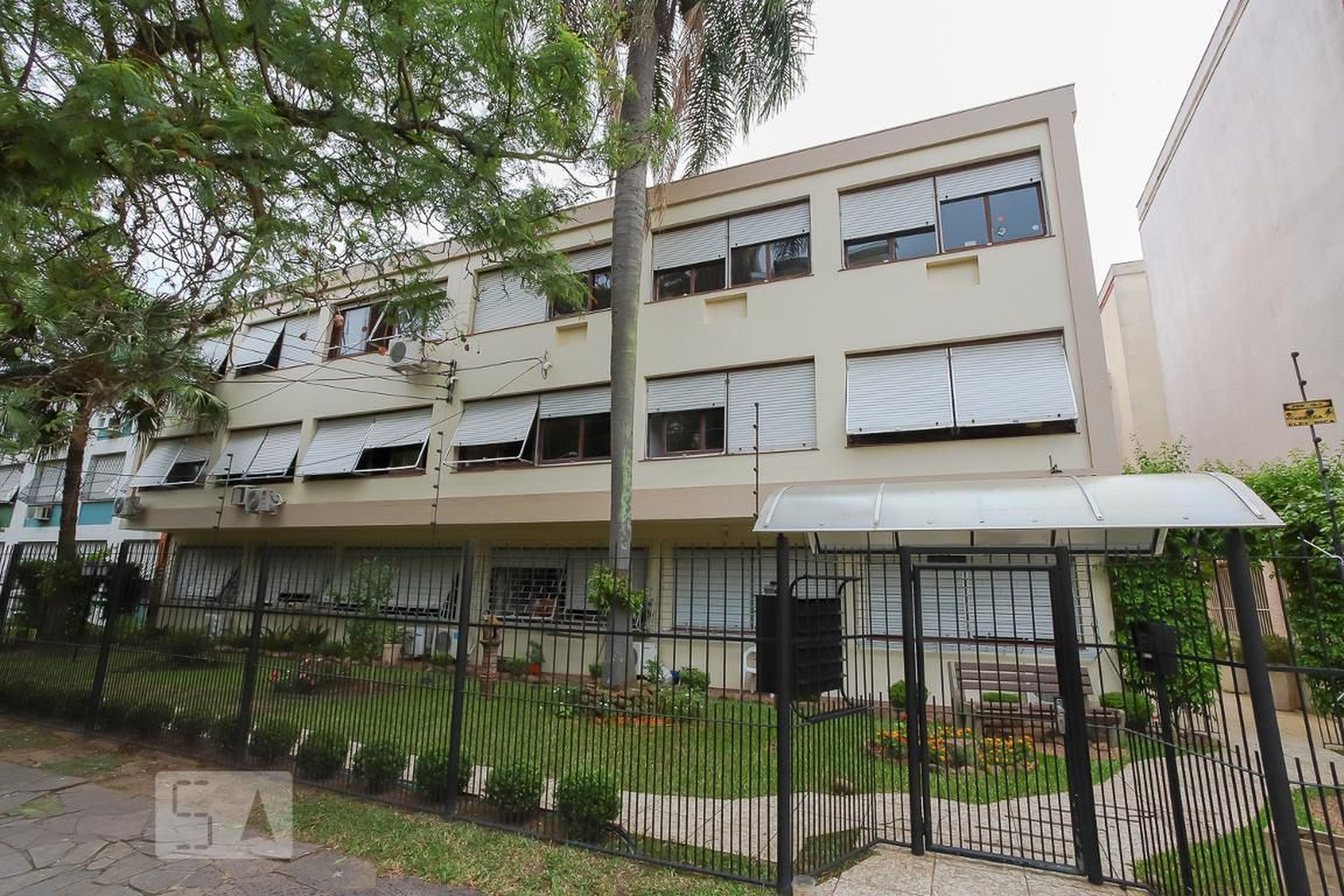 Fachada do Prédio Condomínio Obirici