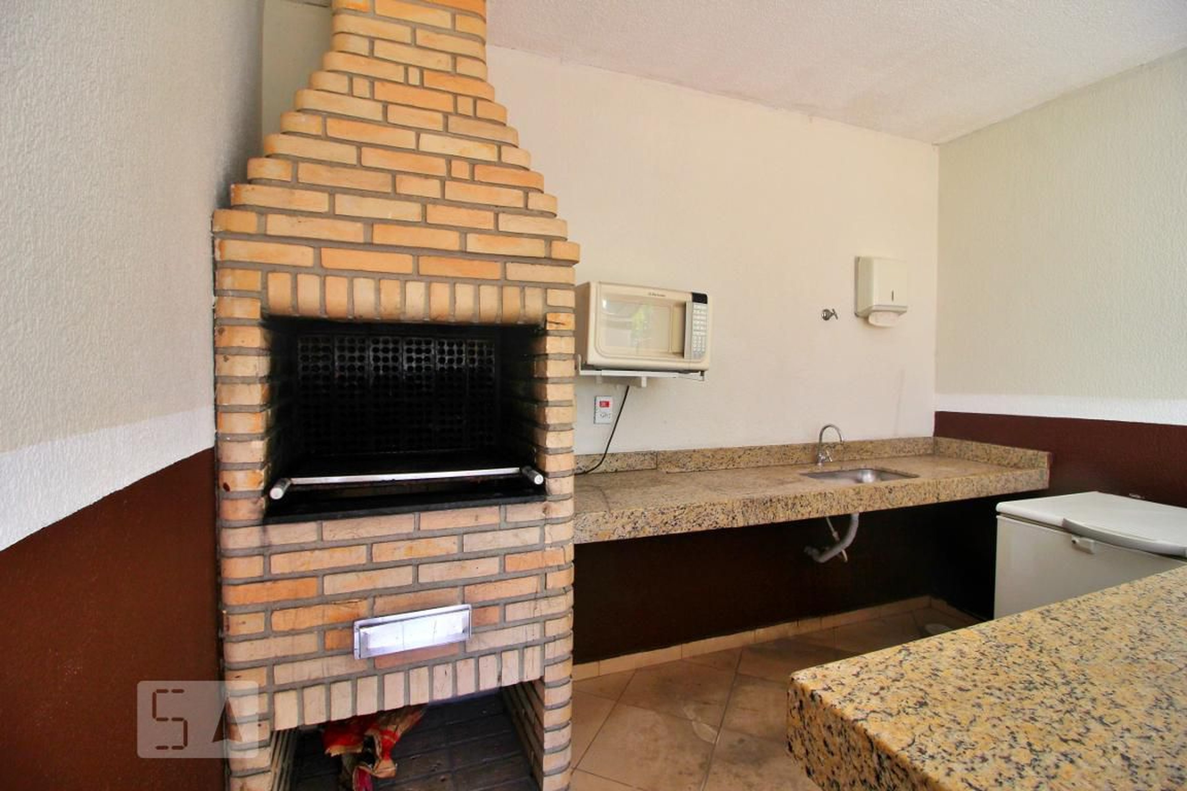 Churrasqueira - Reserva Mata das Flores