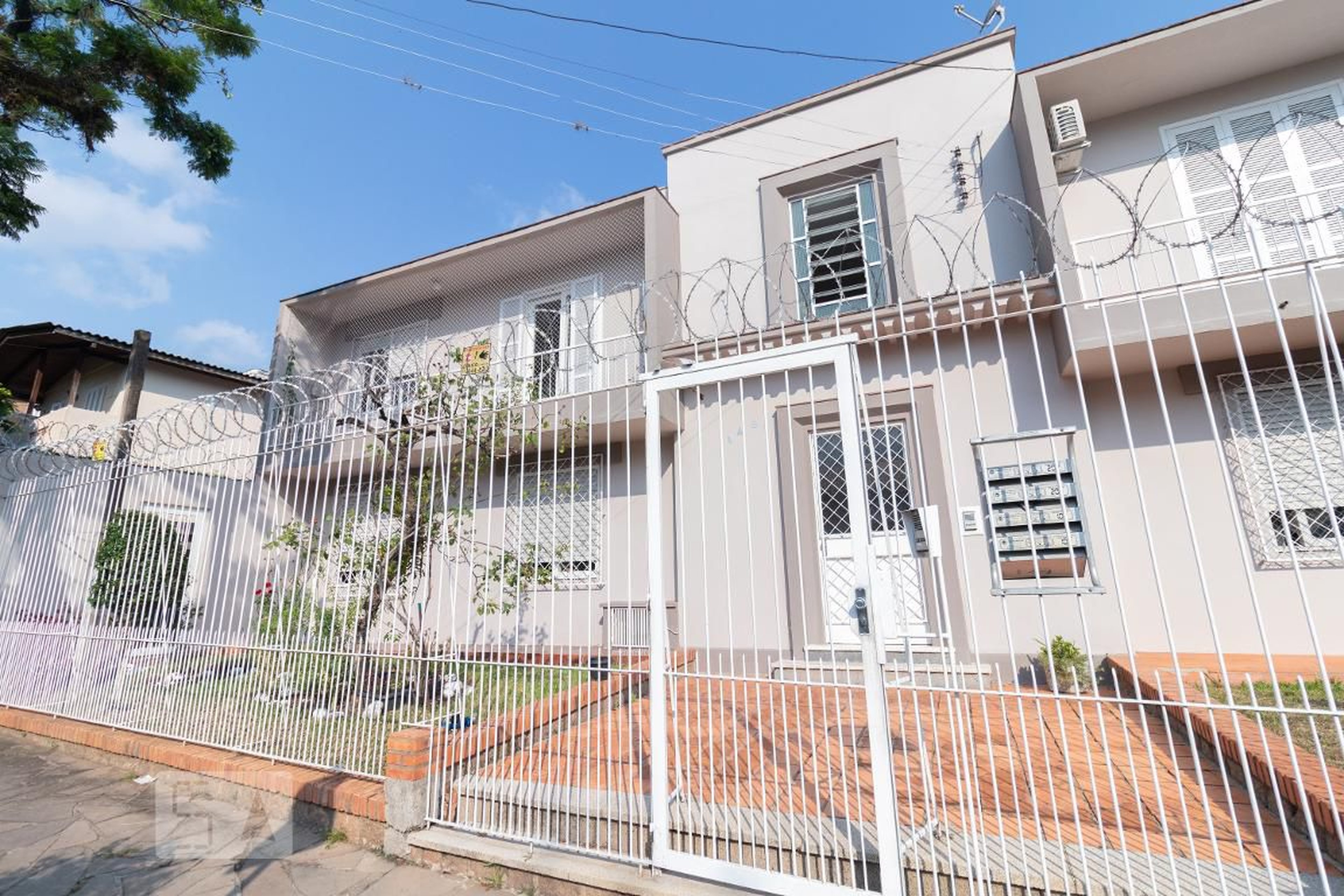 Fachada Condomínio em Rua Marechal Mesquita, 146