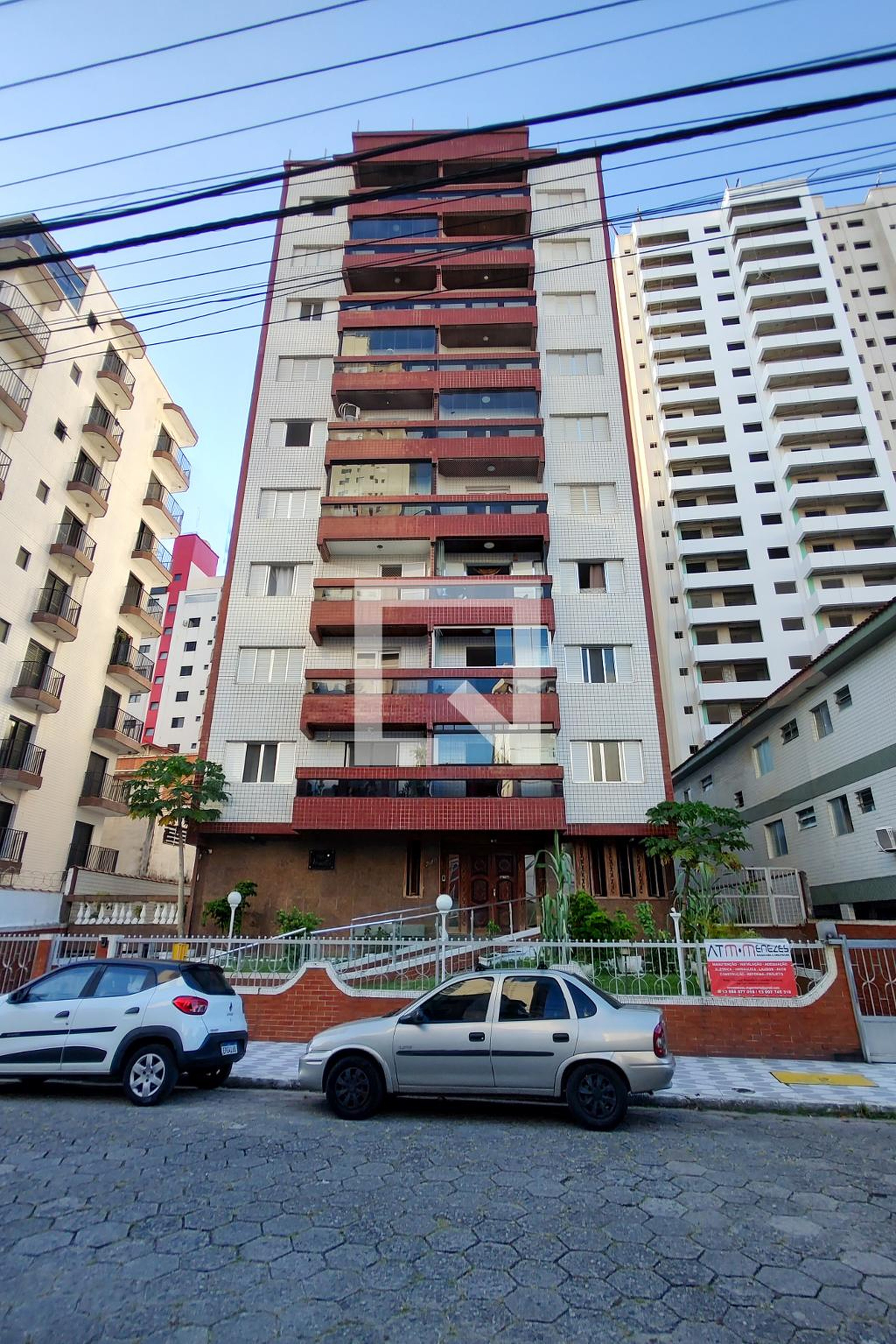 Fachada do Prédio Condomínio Versailles