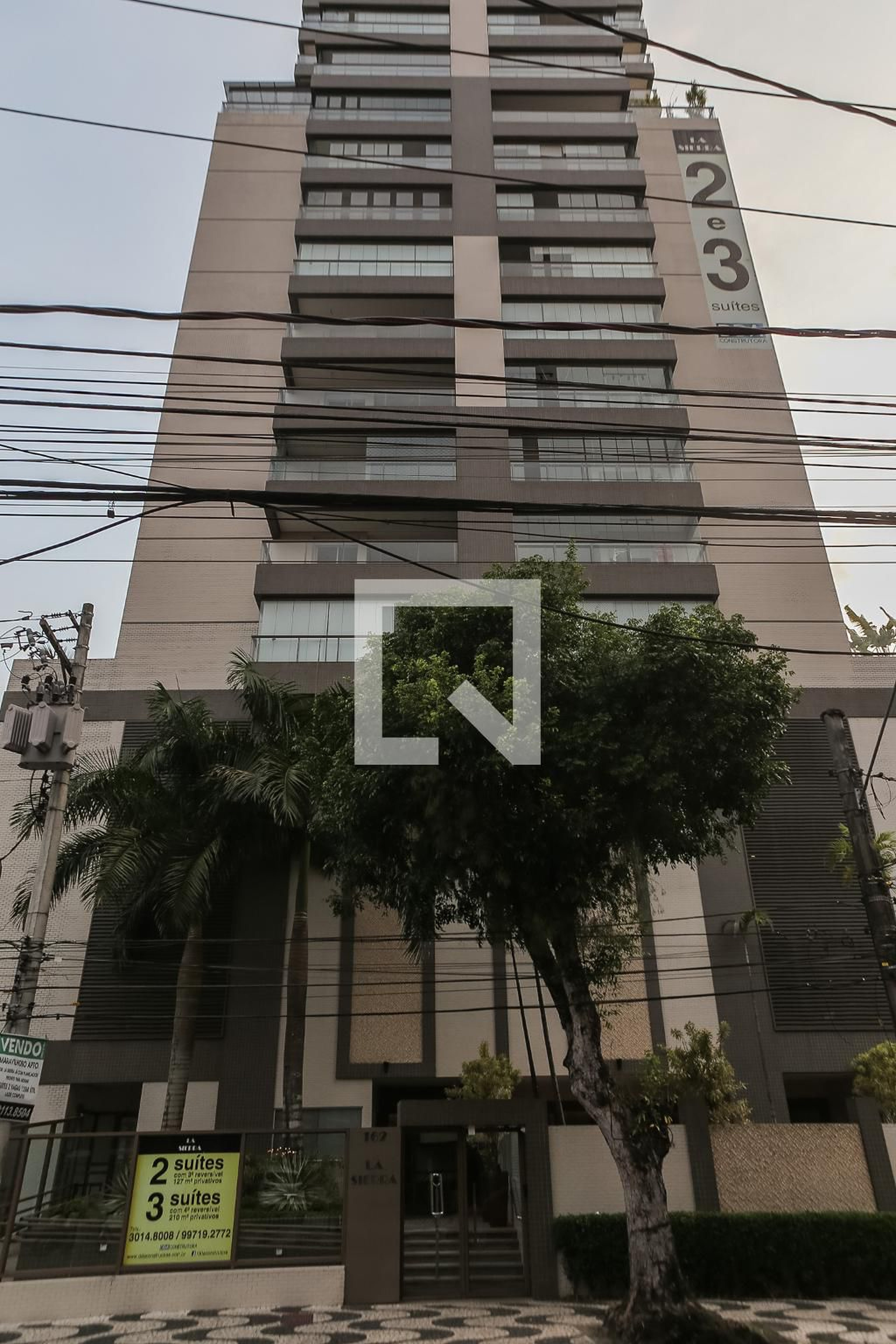 Fachada Condomínio La Sierra