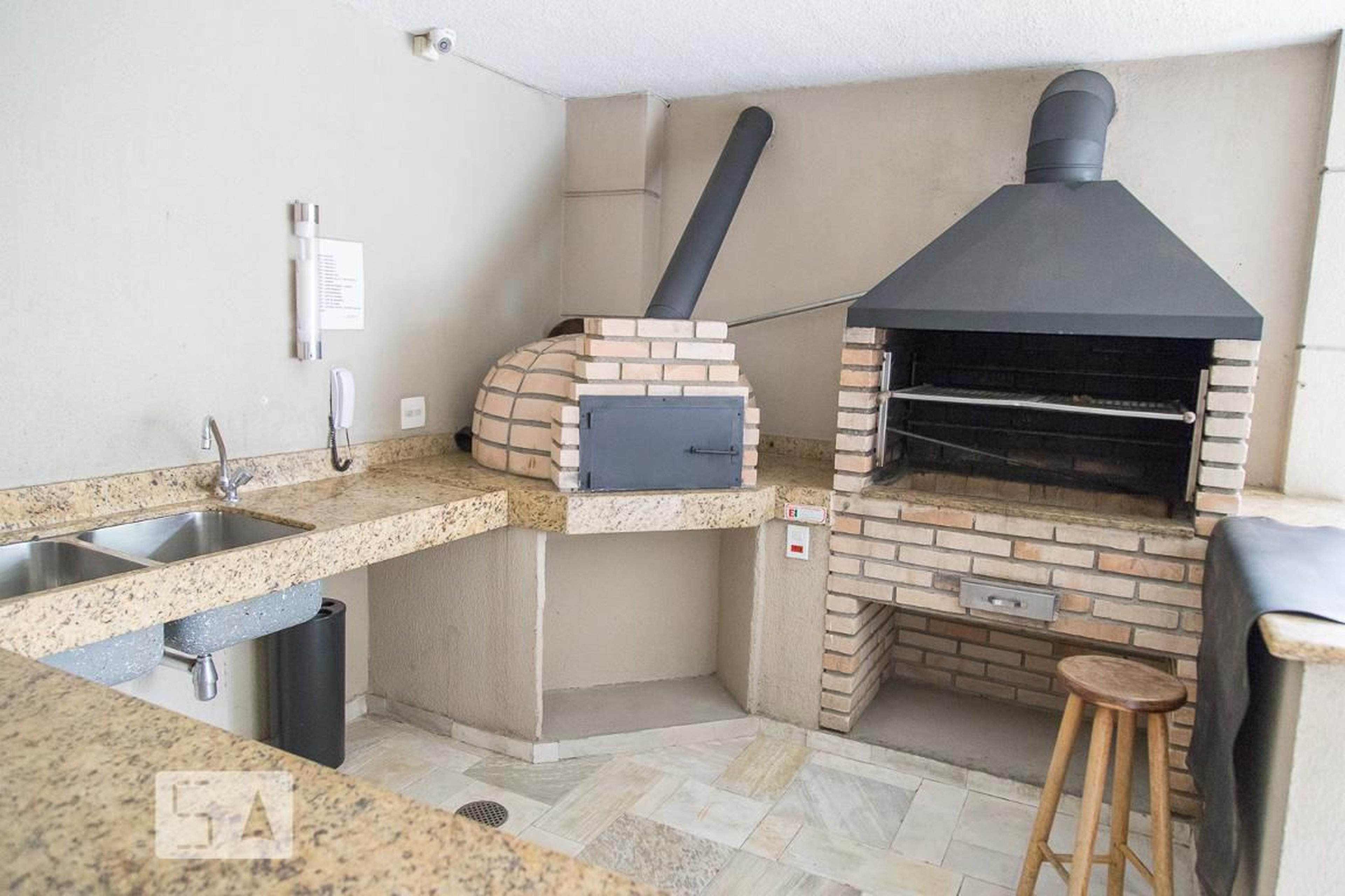 Churrasqueira - Legítimo