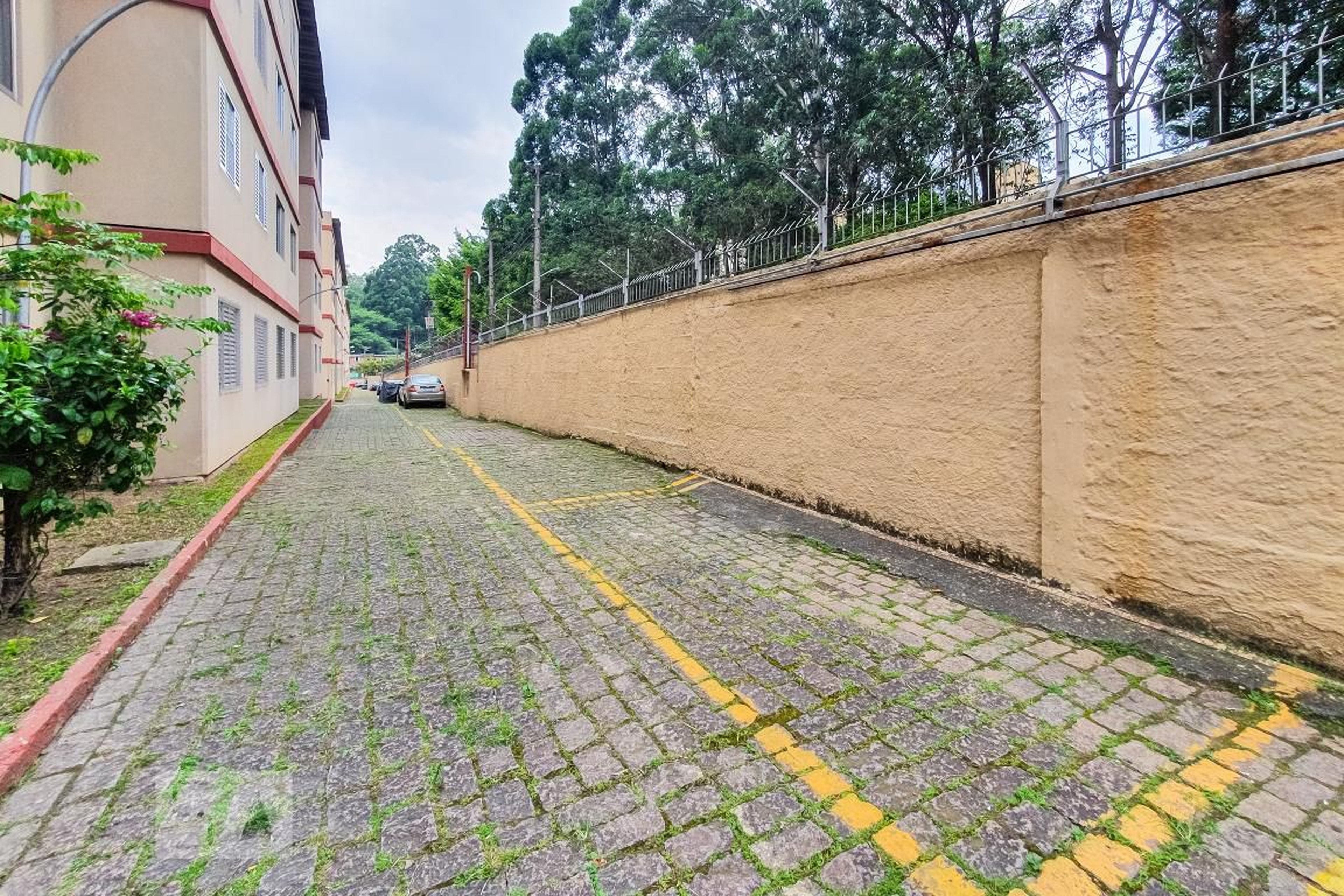 Área Externa - Santa Emília