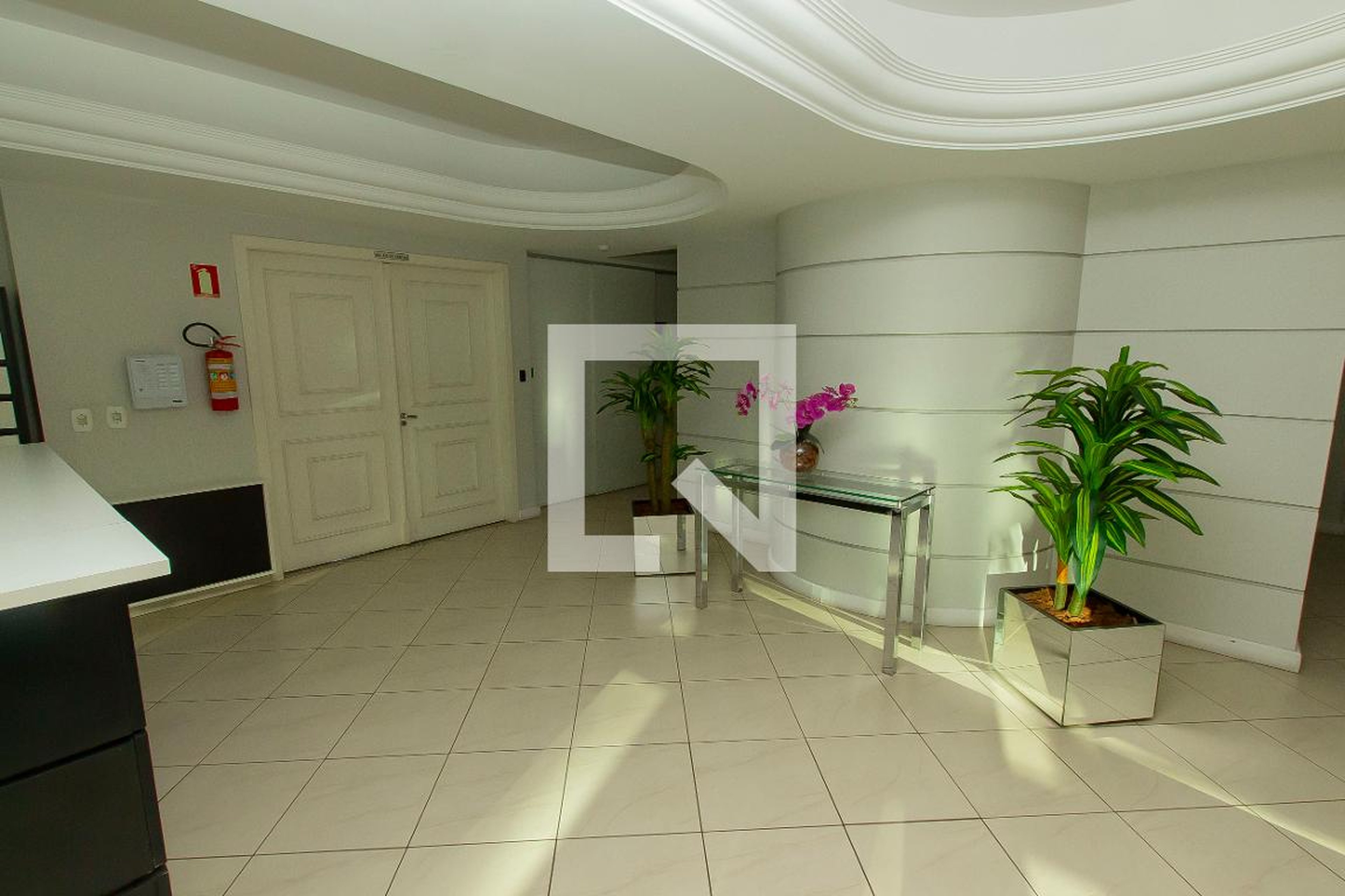 Hall de Entrada - Saint Pierre