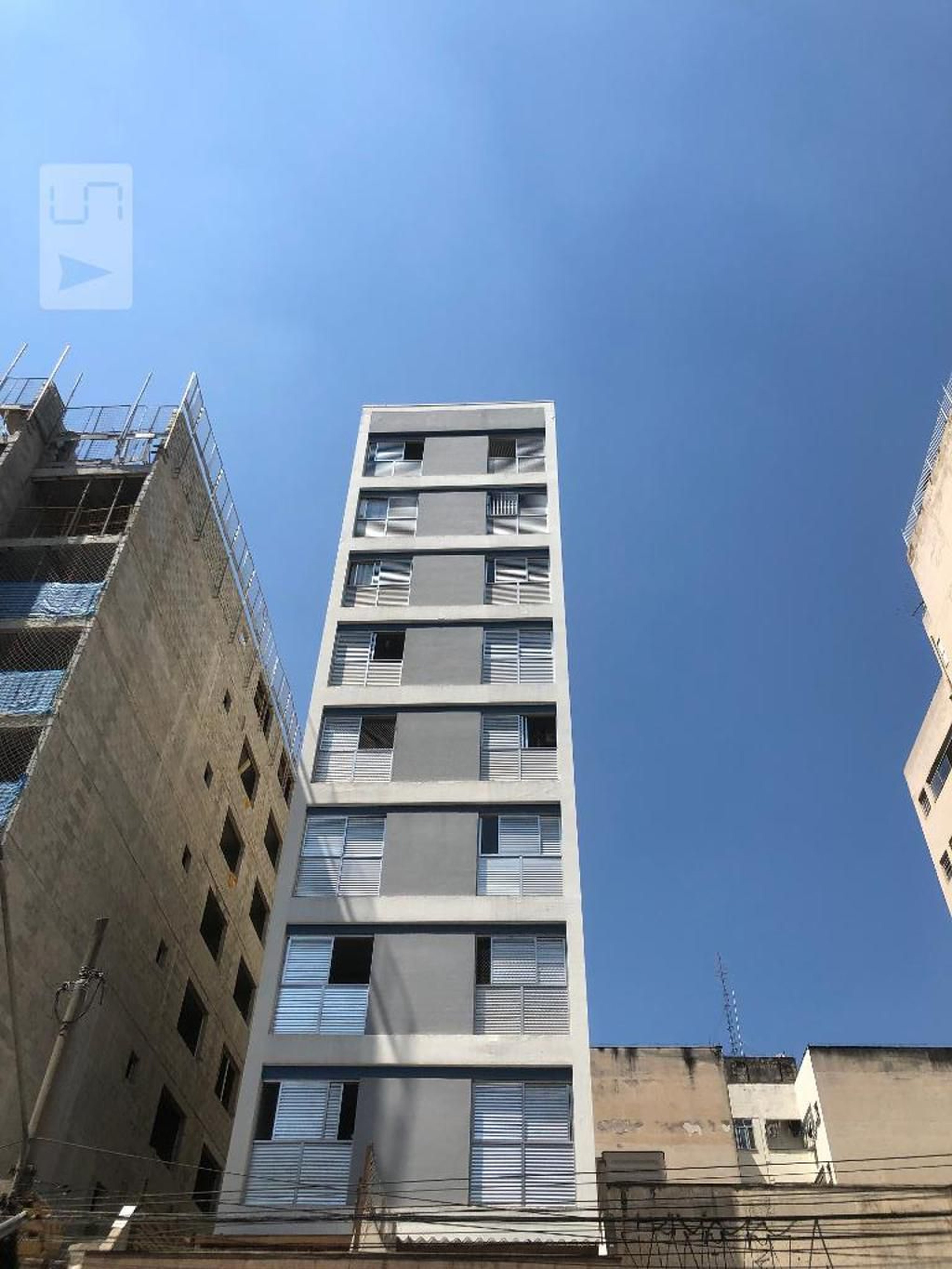 Fachada Condomínio em Rua Jaguaribe, 11