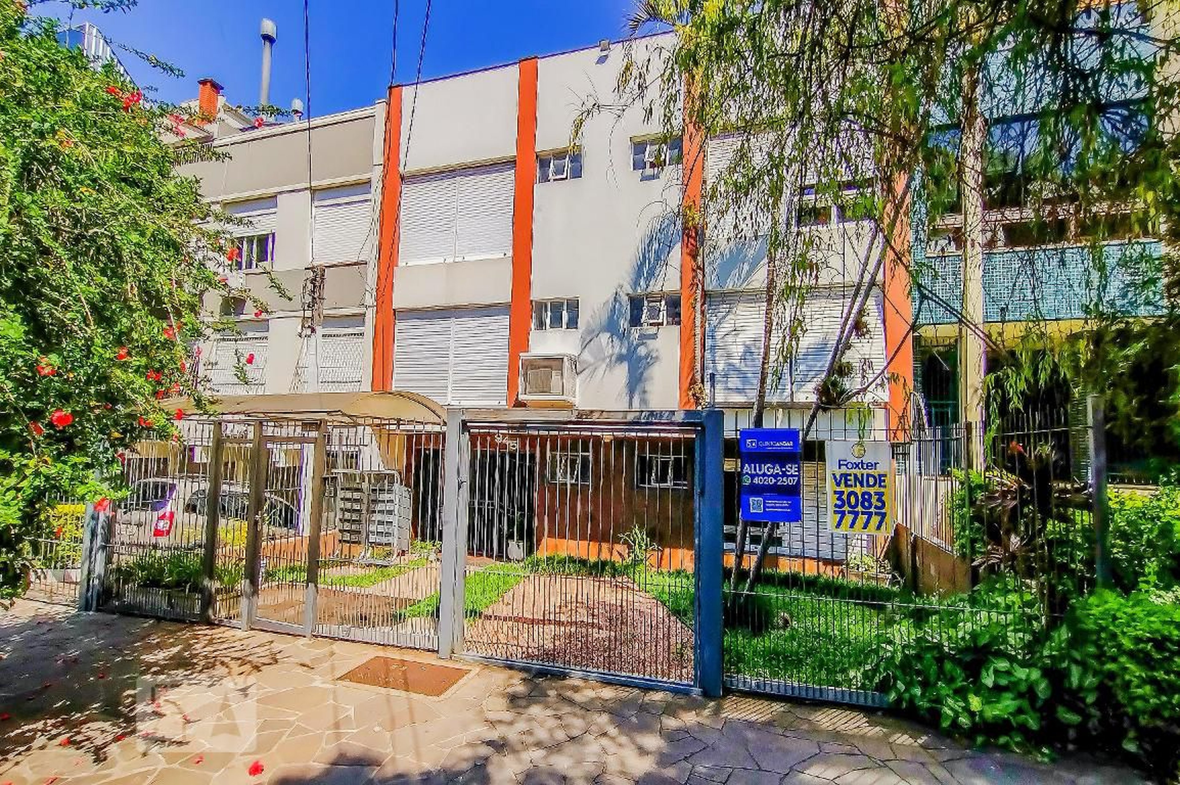 Fachada do Condomínio Condomínio Rua Coronel Corte Real, 945