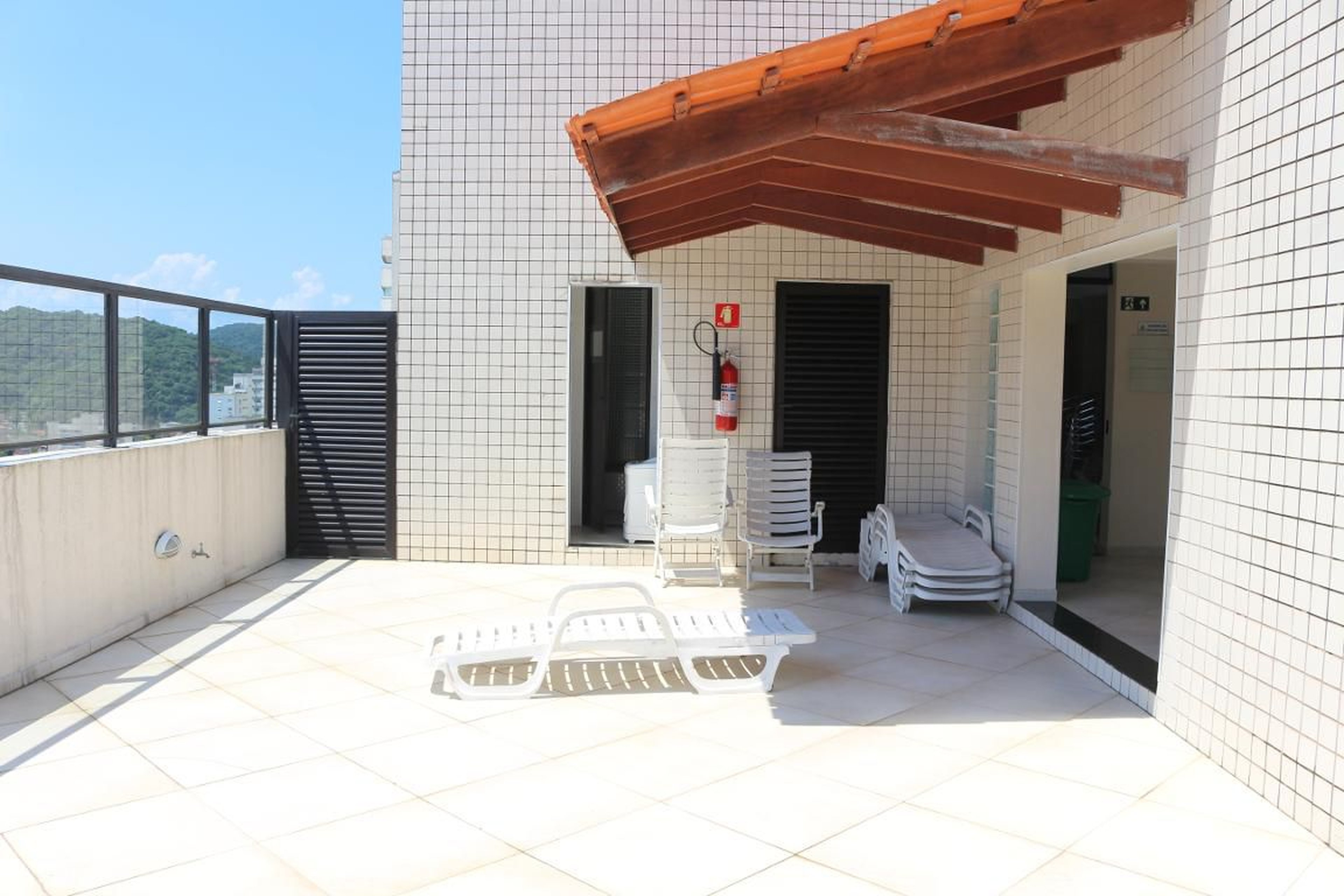 Area Comum - Guaruforma