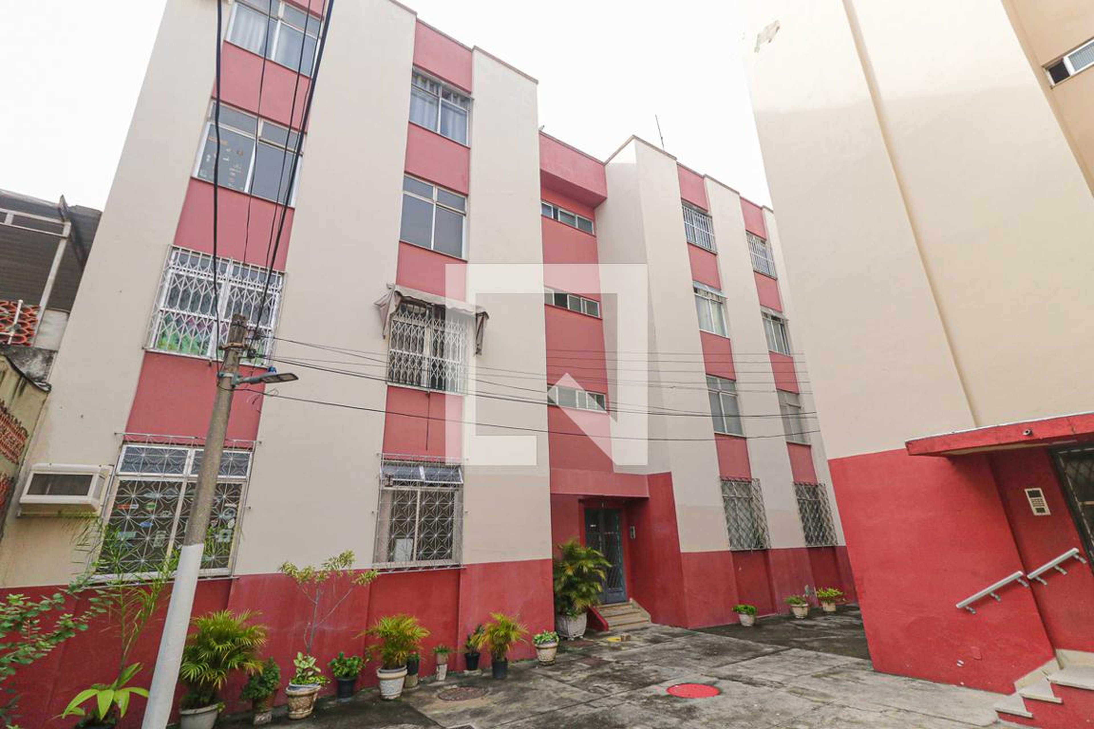 Fachada do Condomínio Condomínio Conjunto Residencial Tiradentes