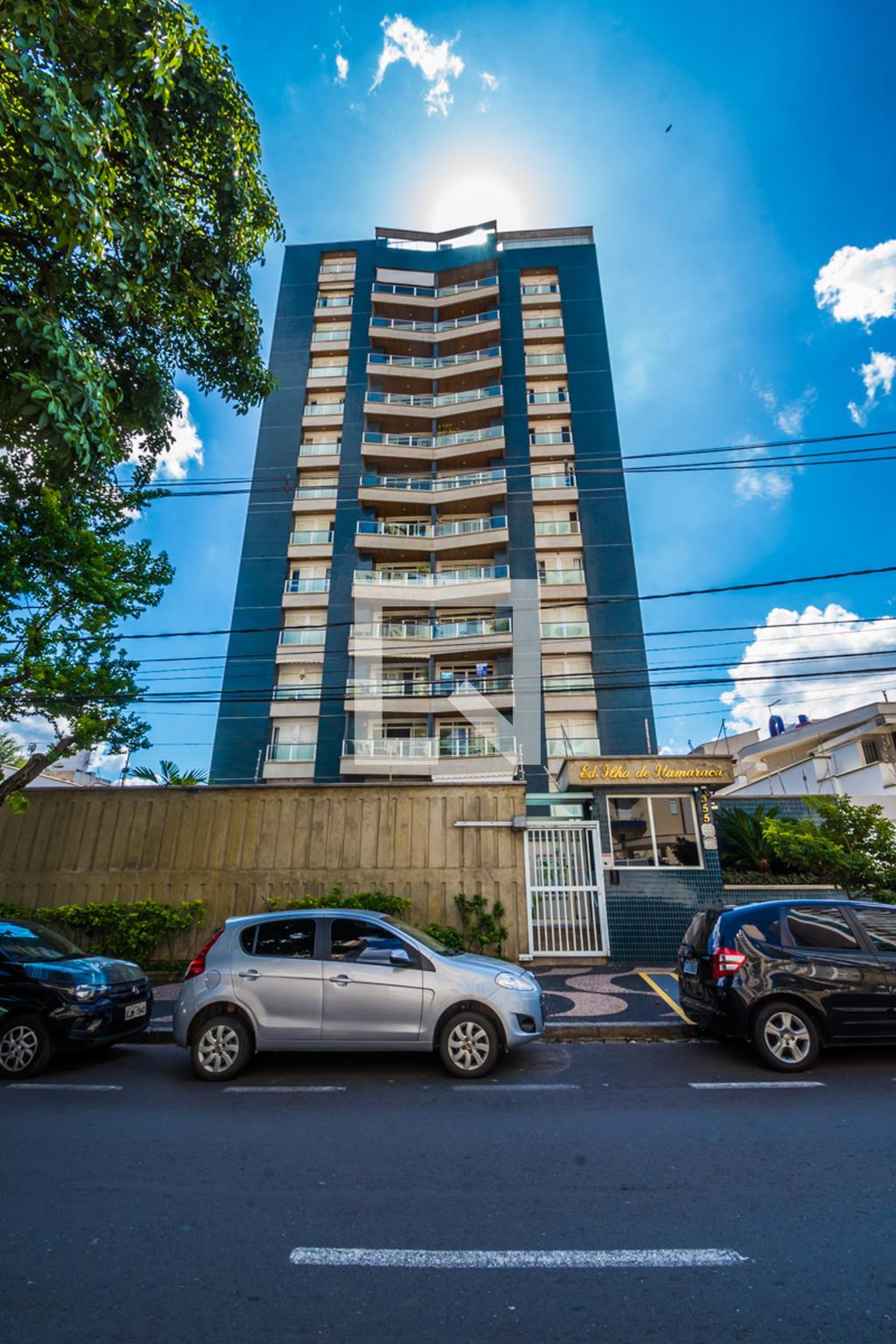 Fachada Condomínio em Rua Barão de Atibaia, 355