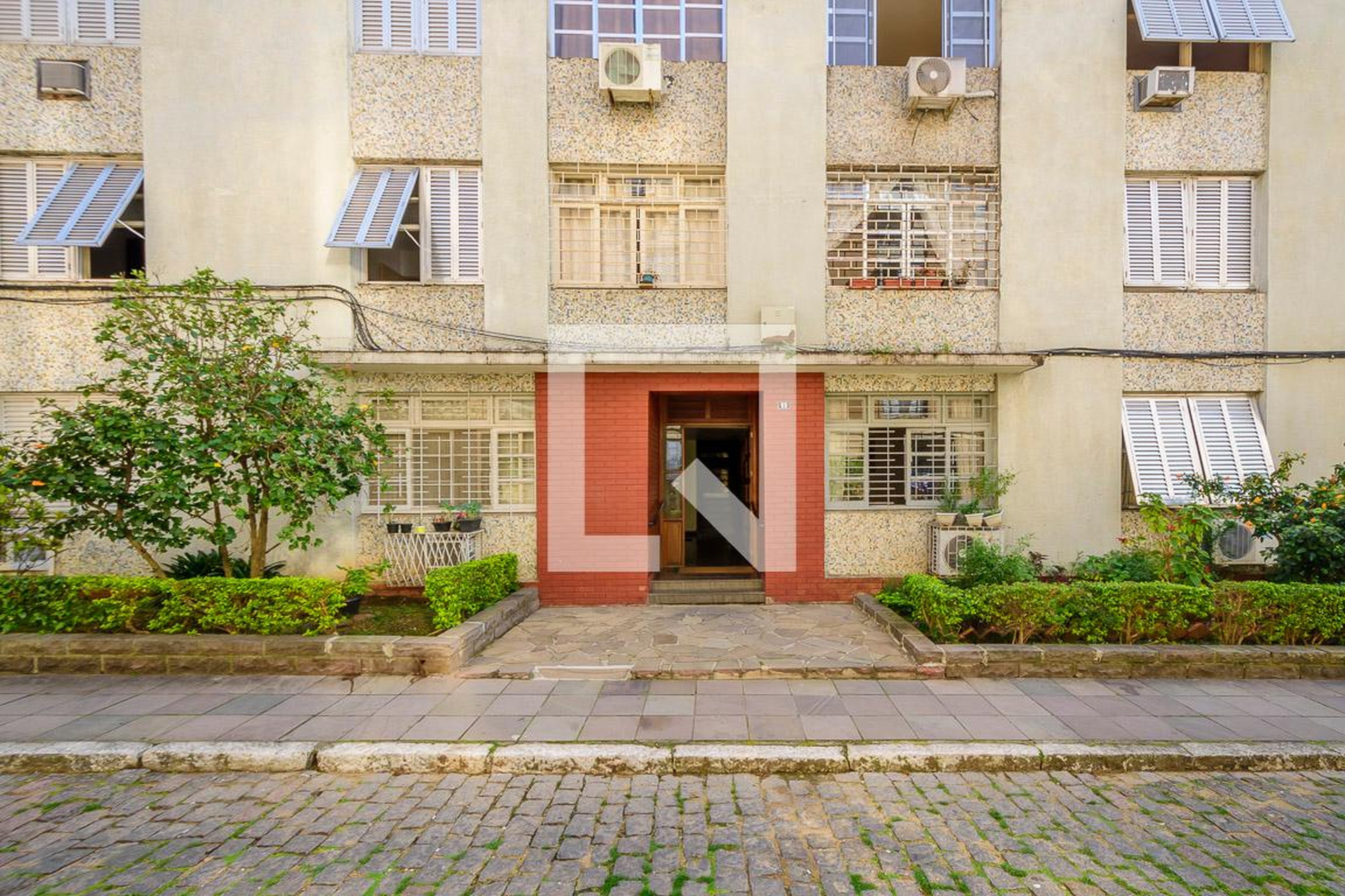 Fachada do Prédio Condomínio Castello Branco