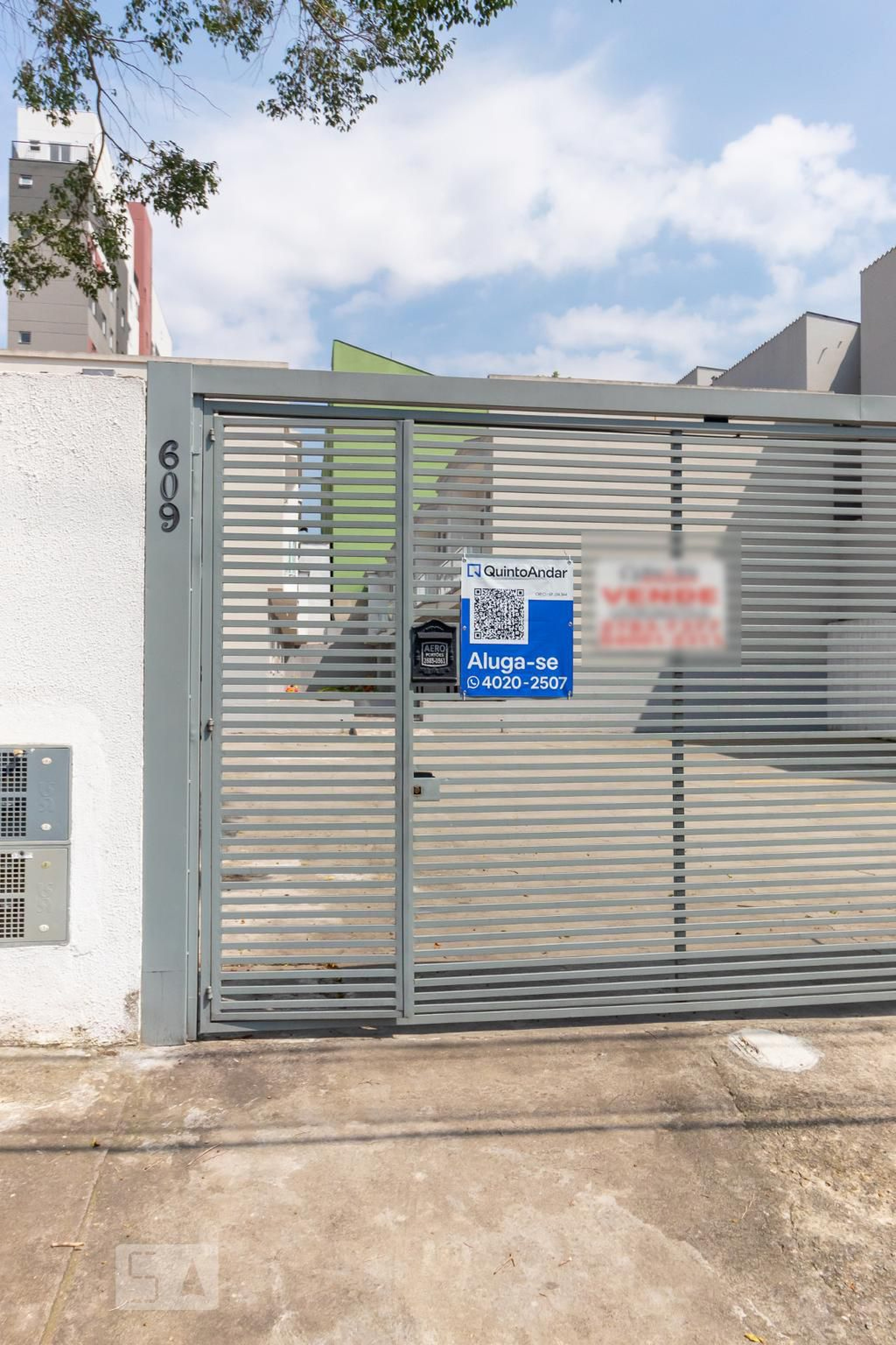 Fachada Condomínio em Rua São Serapião, 609