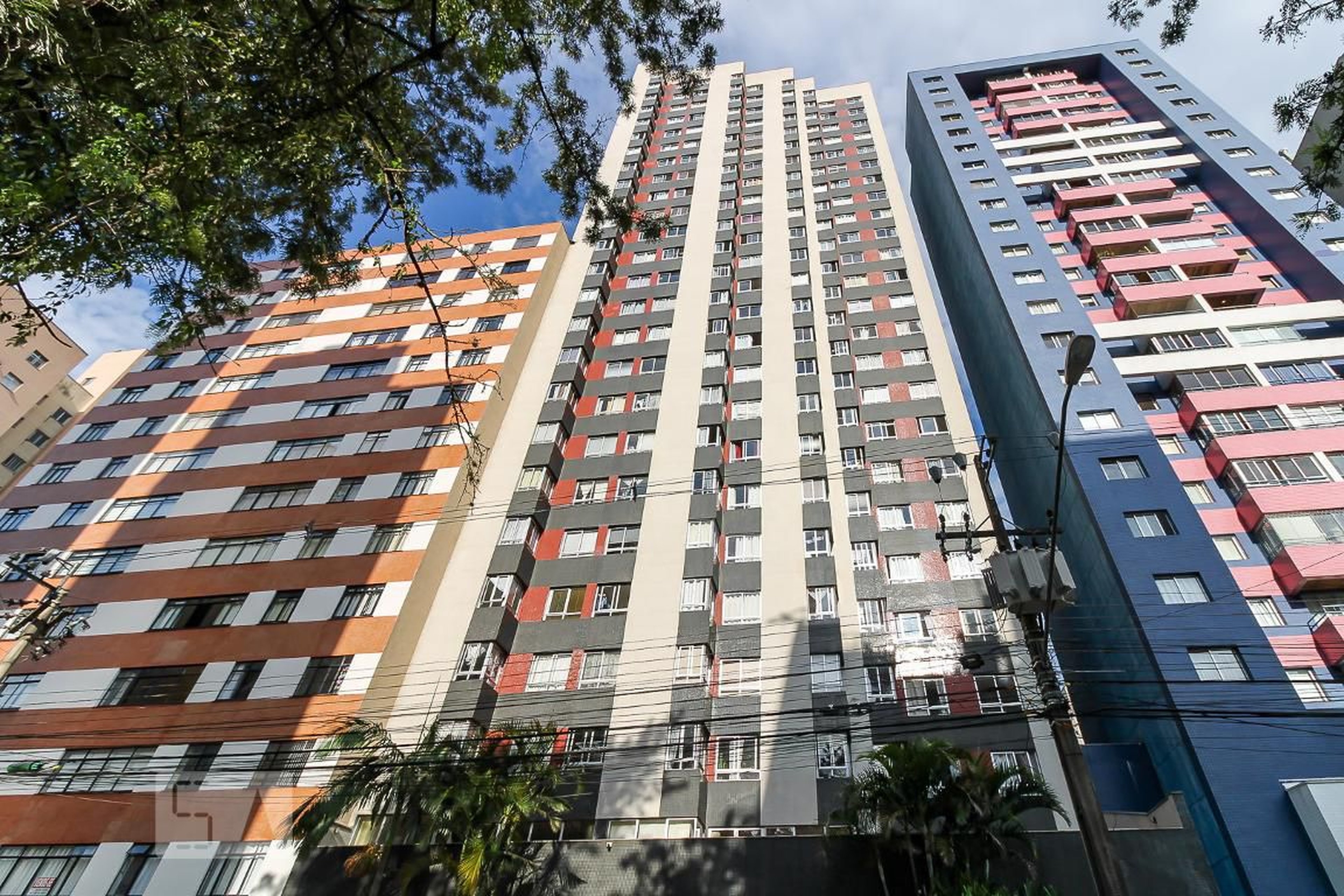 Fachada Condomínio em Rua José de Alencar, 123