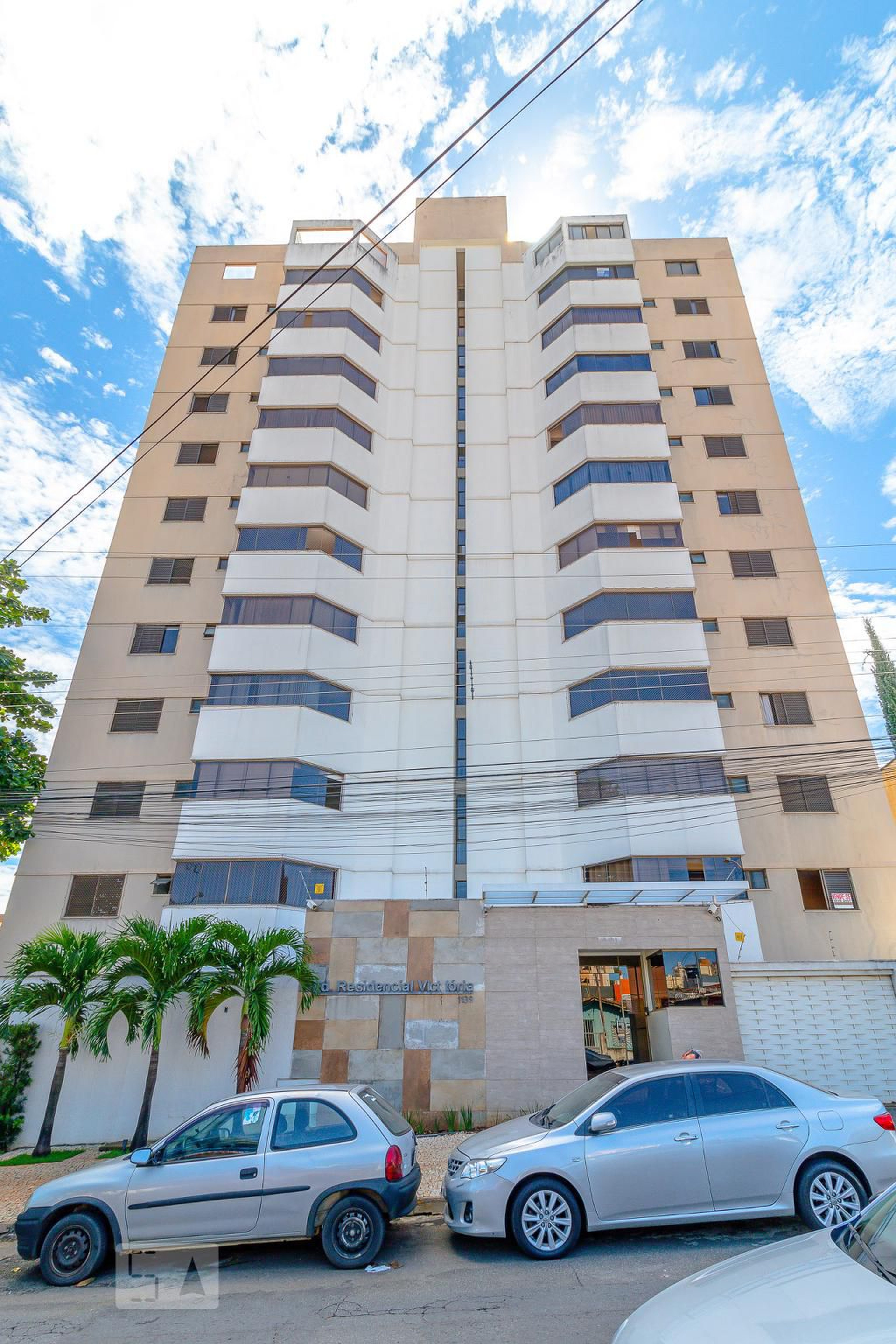 Fachada do Condomínio Edifício Residencial Victtoria