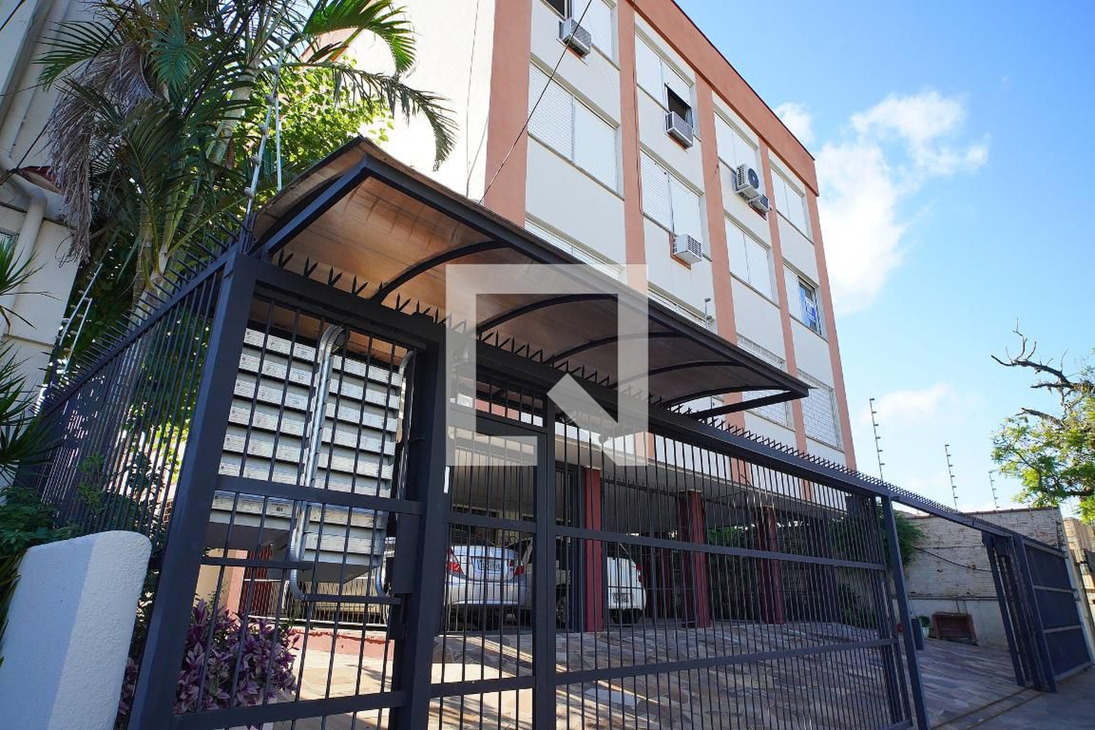 Fachada do Condomínio Edifício Presidente