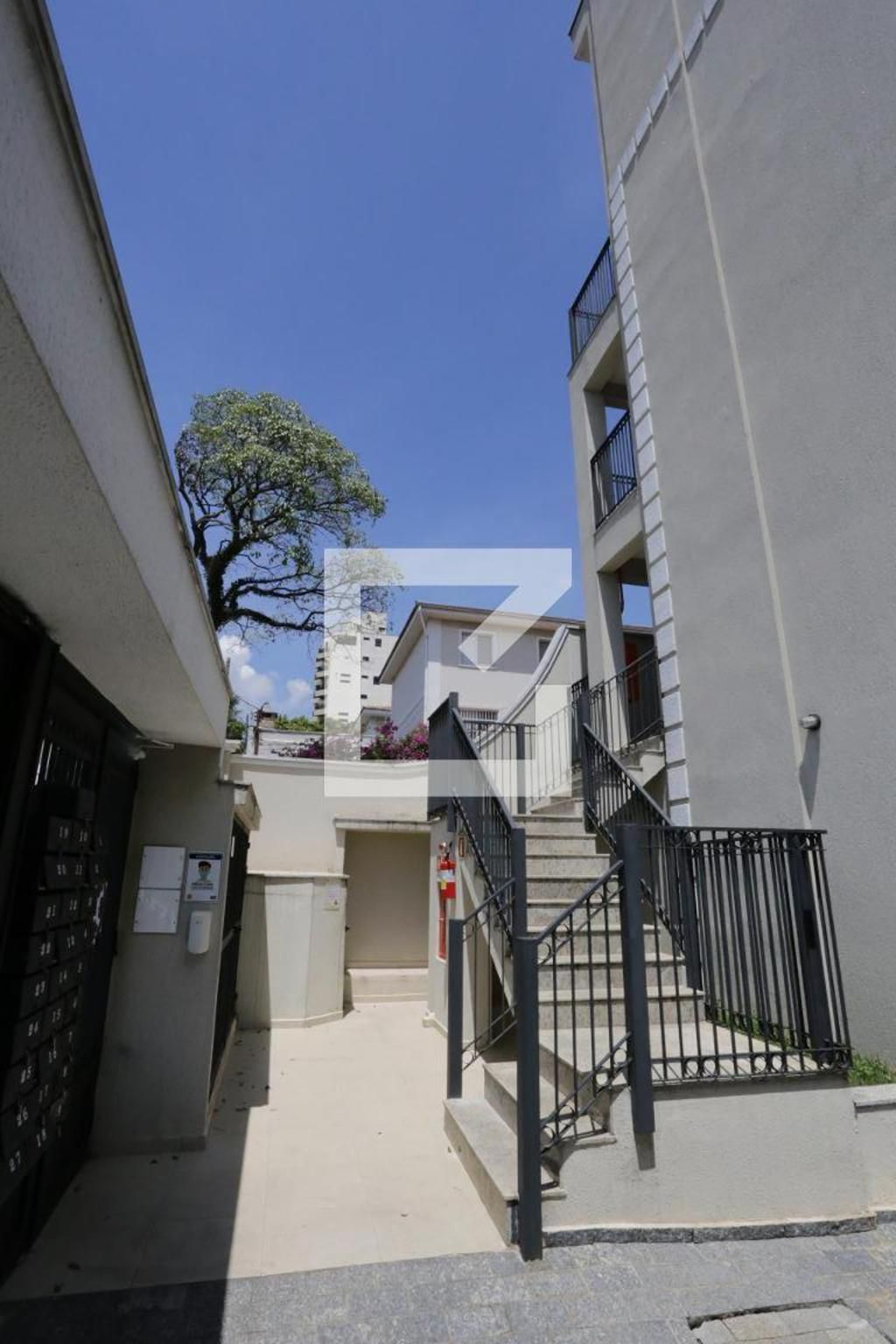 Hall de Entrada - Eneas de Barros