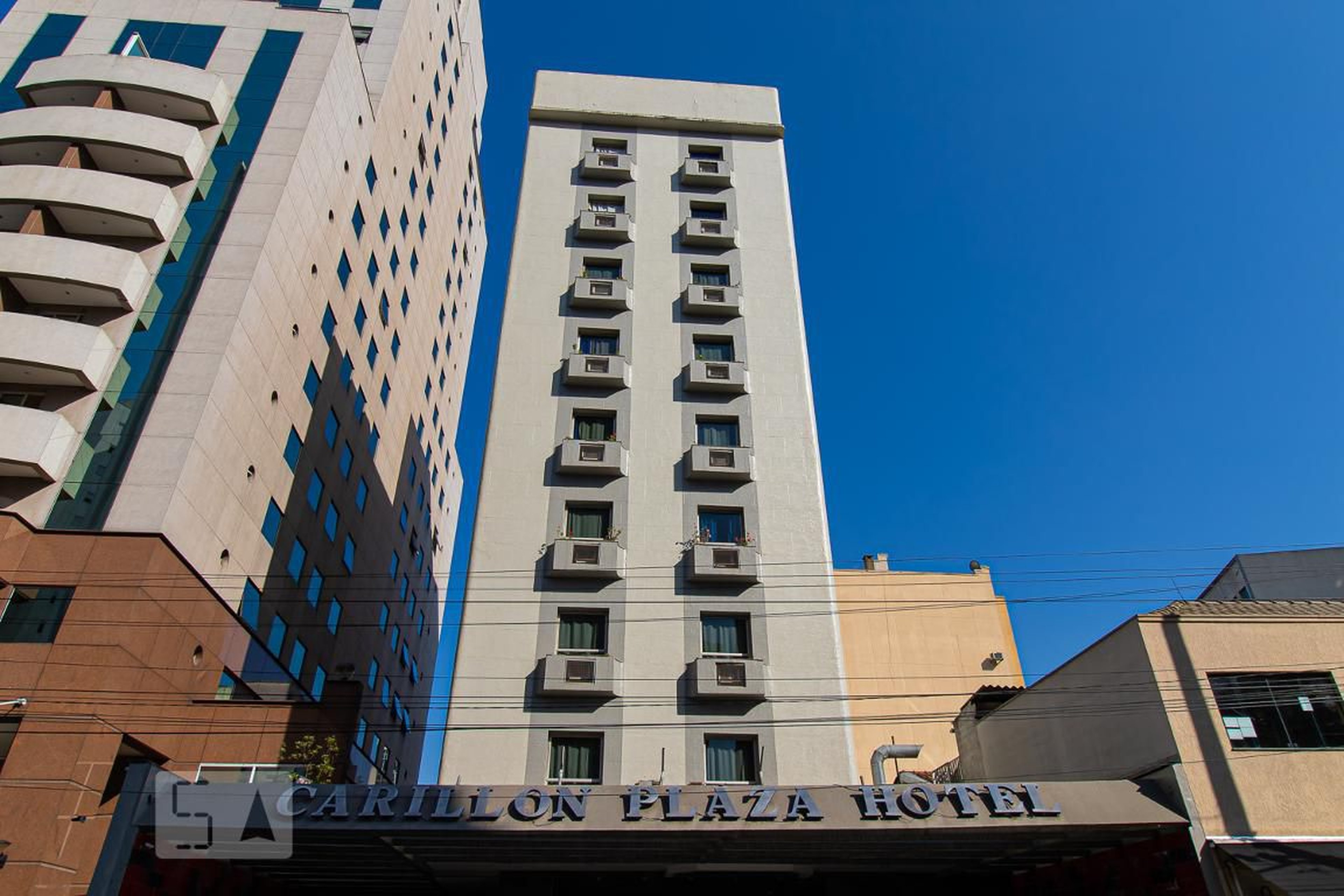 Fachada Condomínio Carillon Plaza