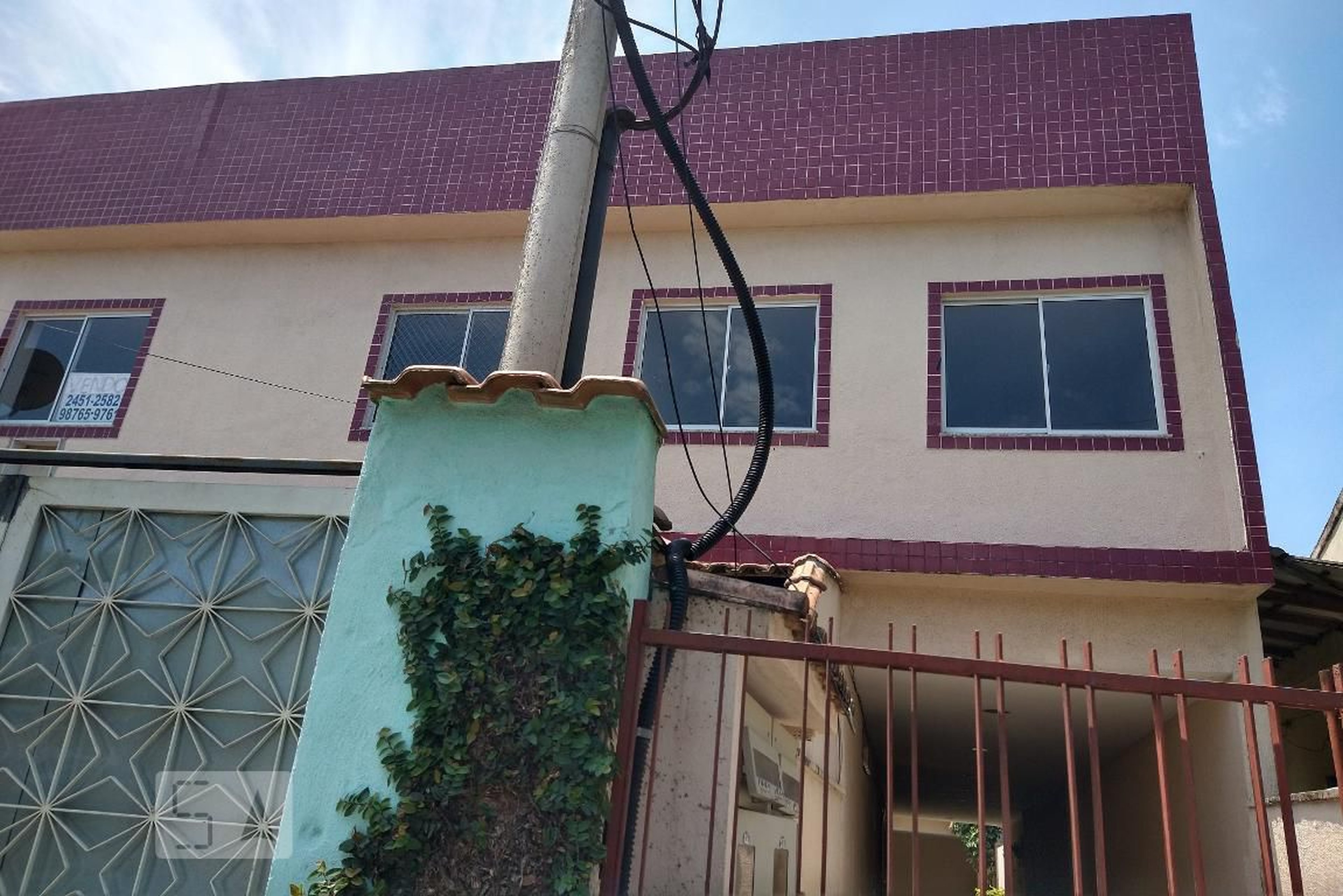 Fachada do Prédio Condomínio em Rua Boiacá, 88