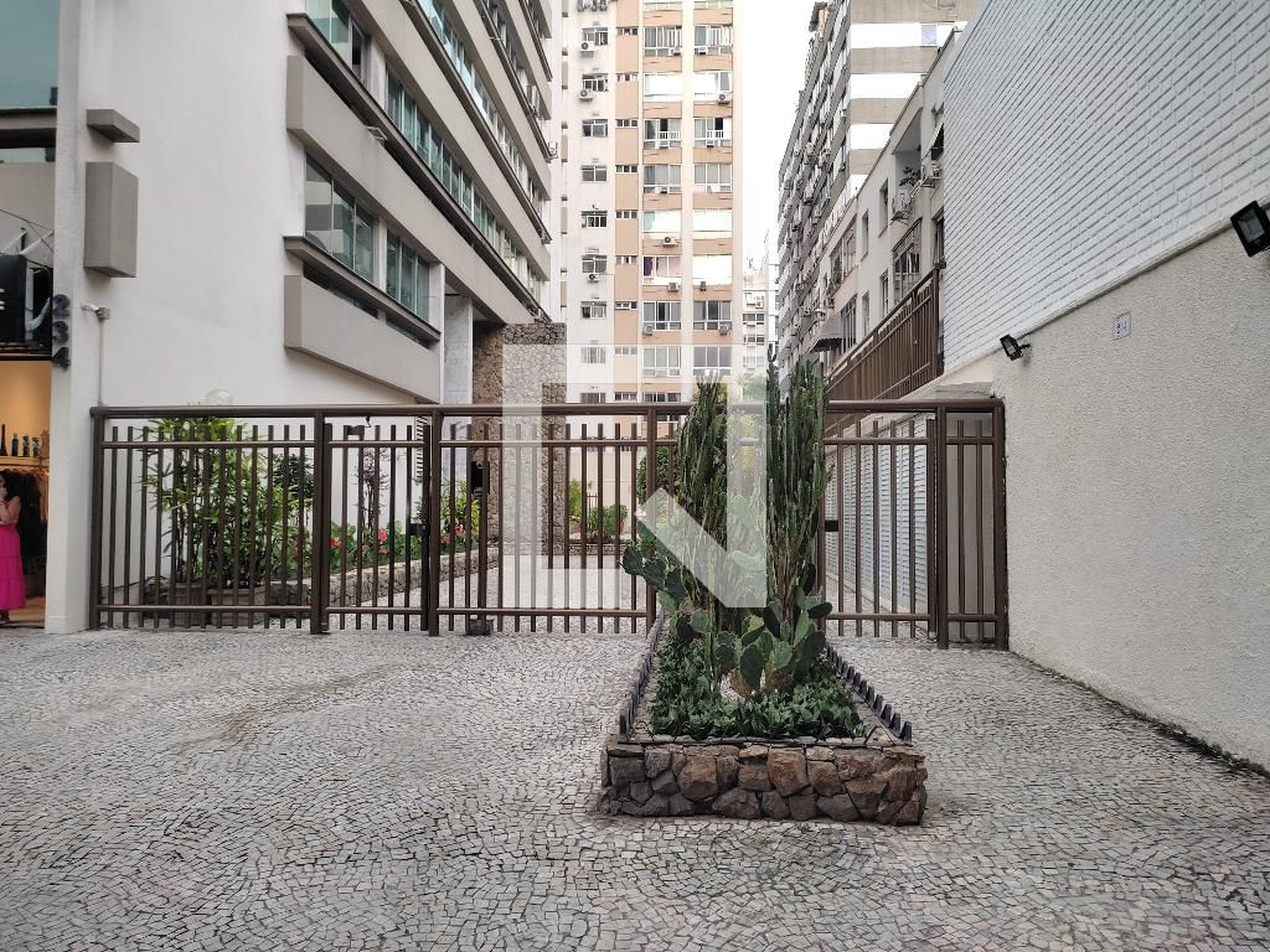 Fachada Edifício Jardim Leblon