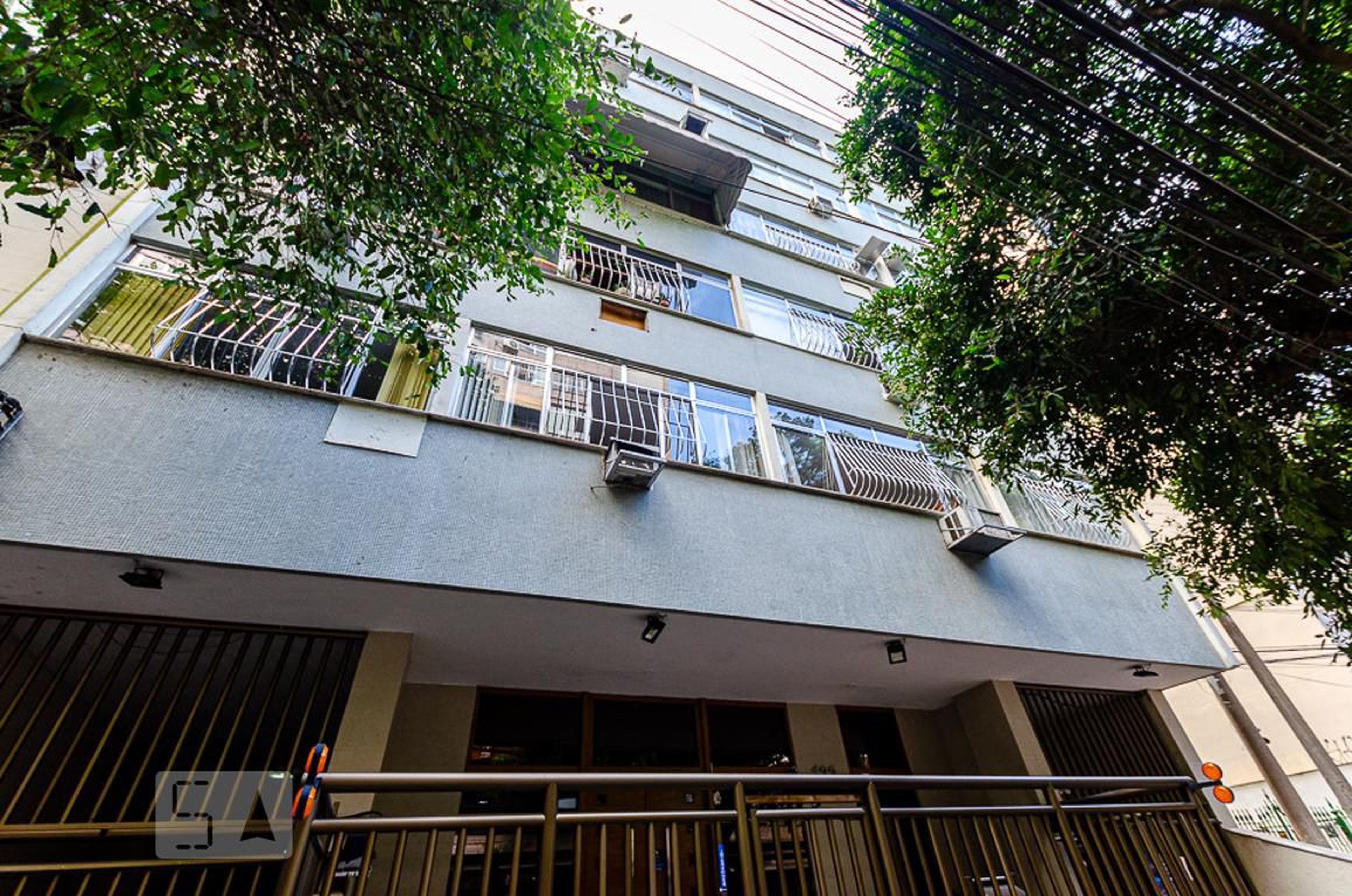 Fachada do Prédio Edifício San Reno