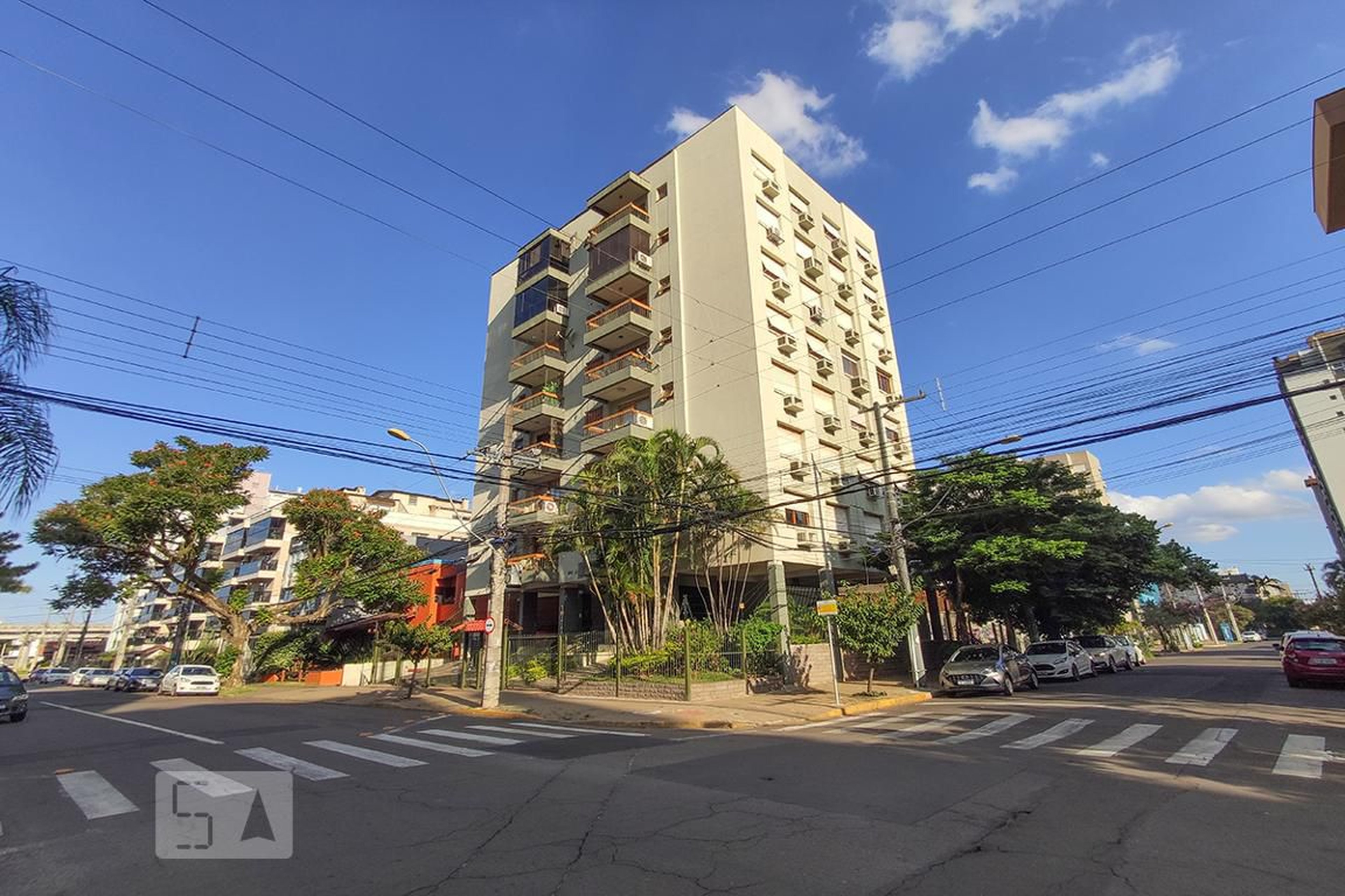 Fachada do Condomínio Condomínio em Rua Brasil, 130