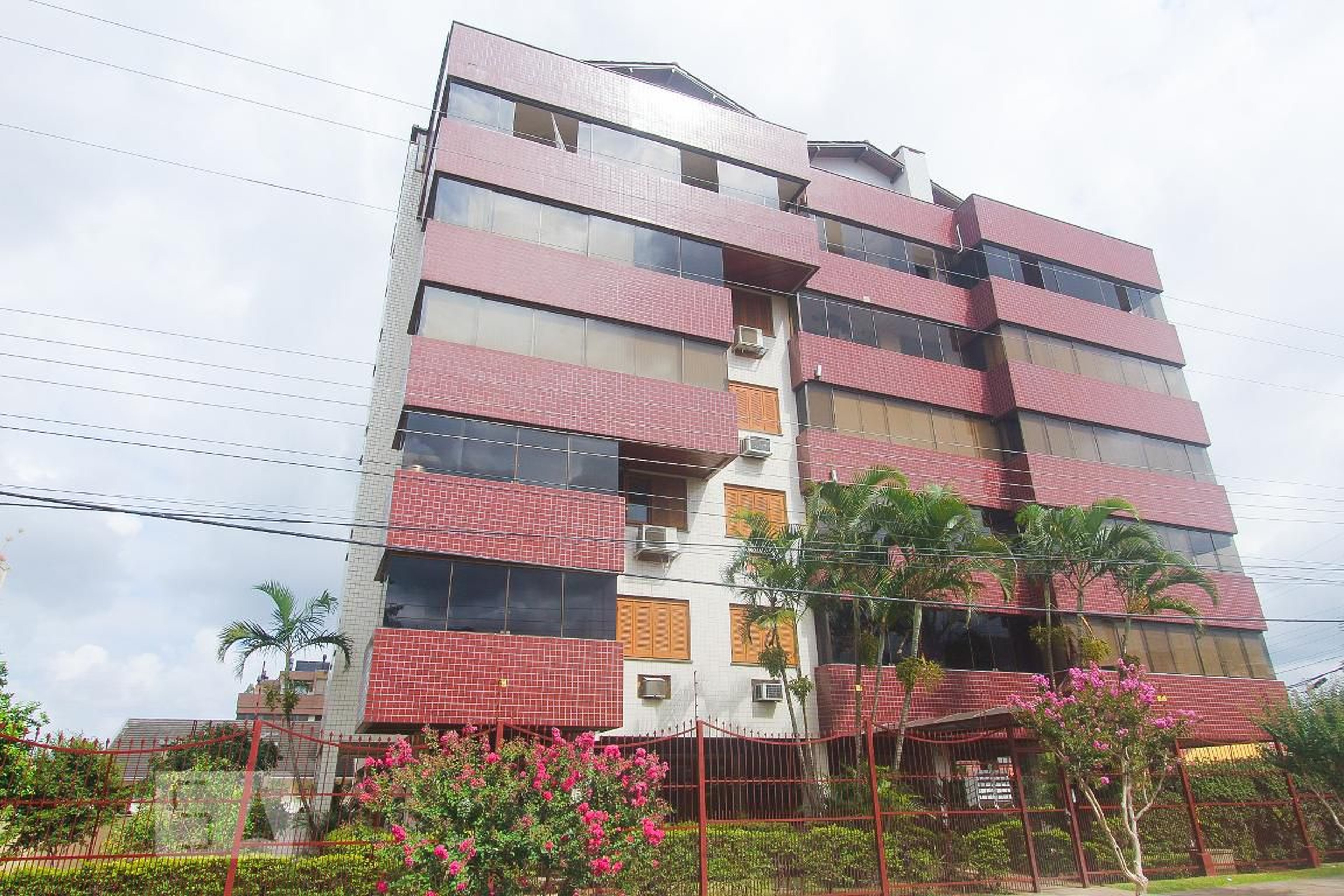 FACHADA Condomínio Con. Paloma Palace