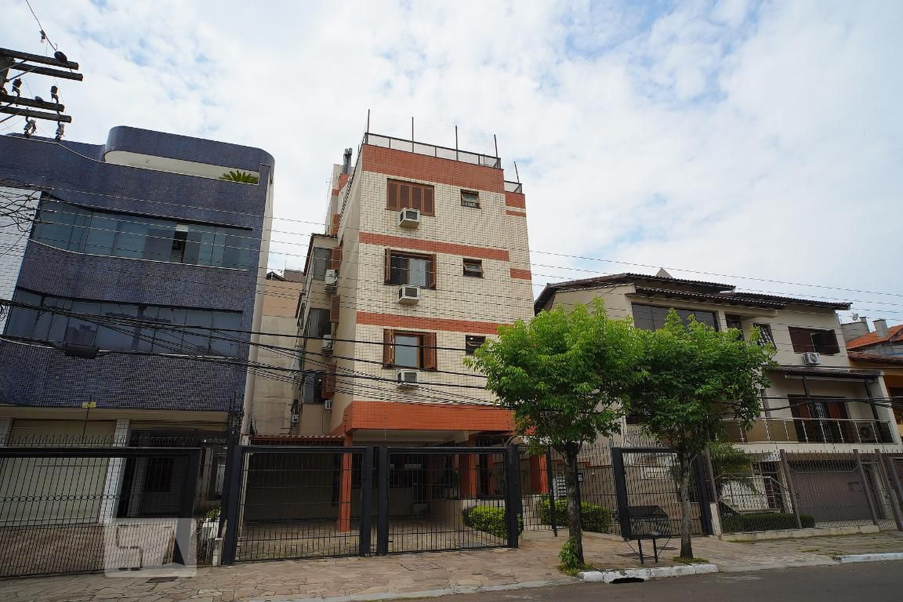 Fachada do Condomínio Condomínio Ed. Dom Ivo