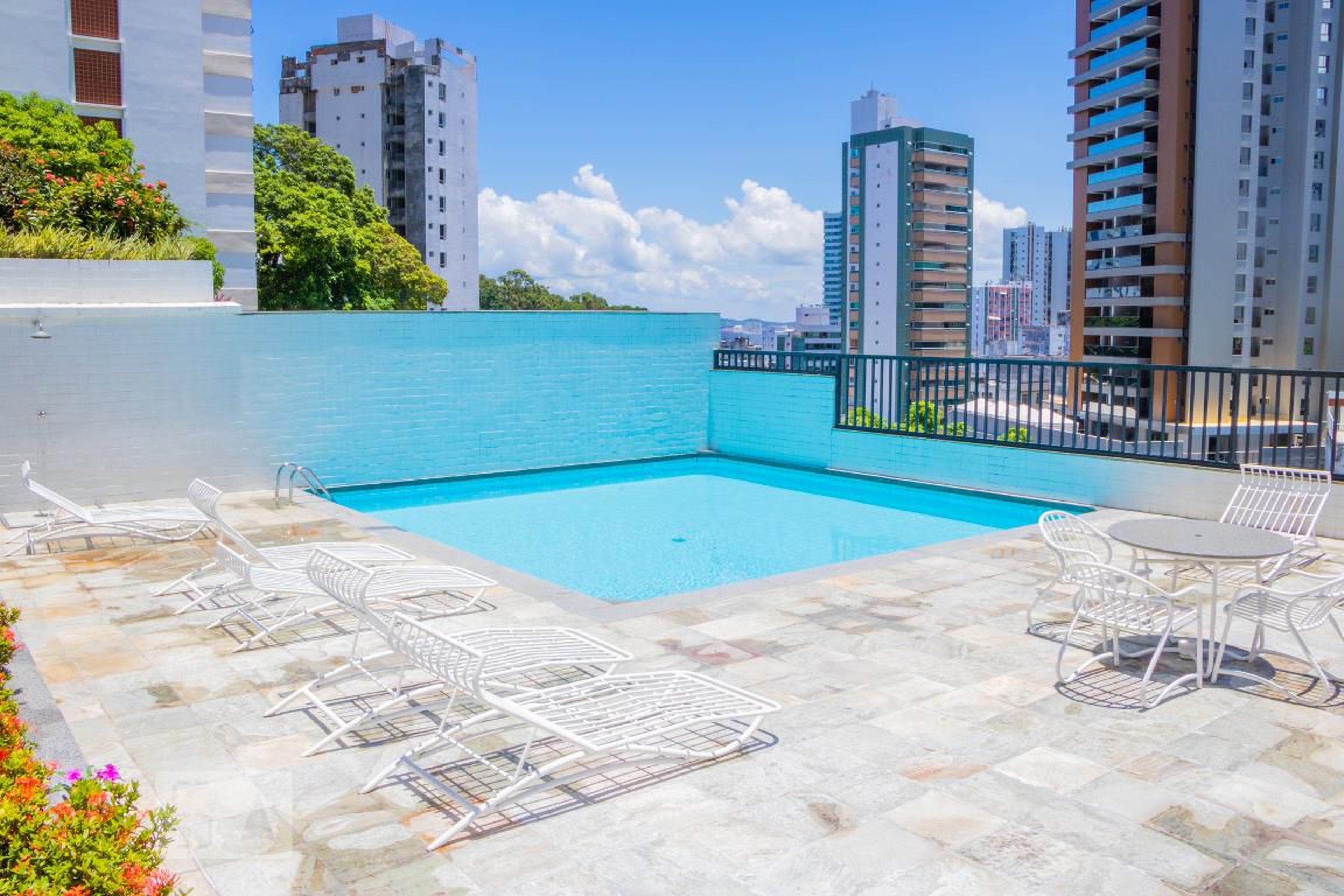 Piscina - Edf Barão da Palma