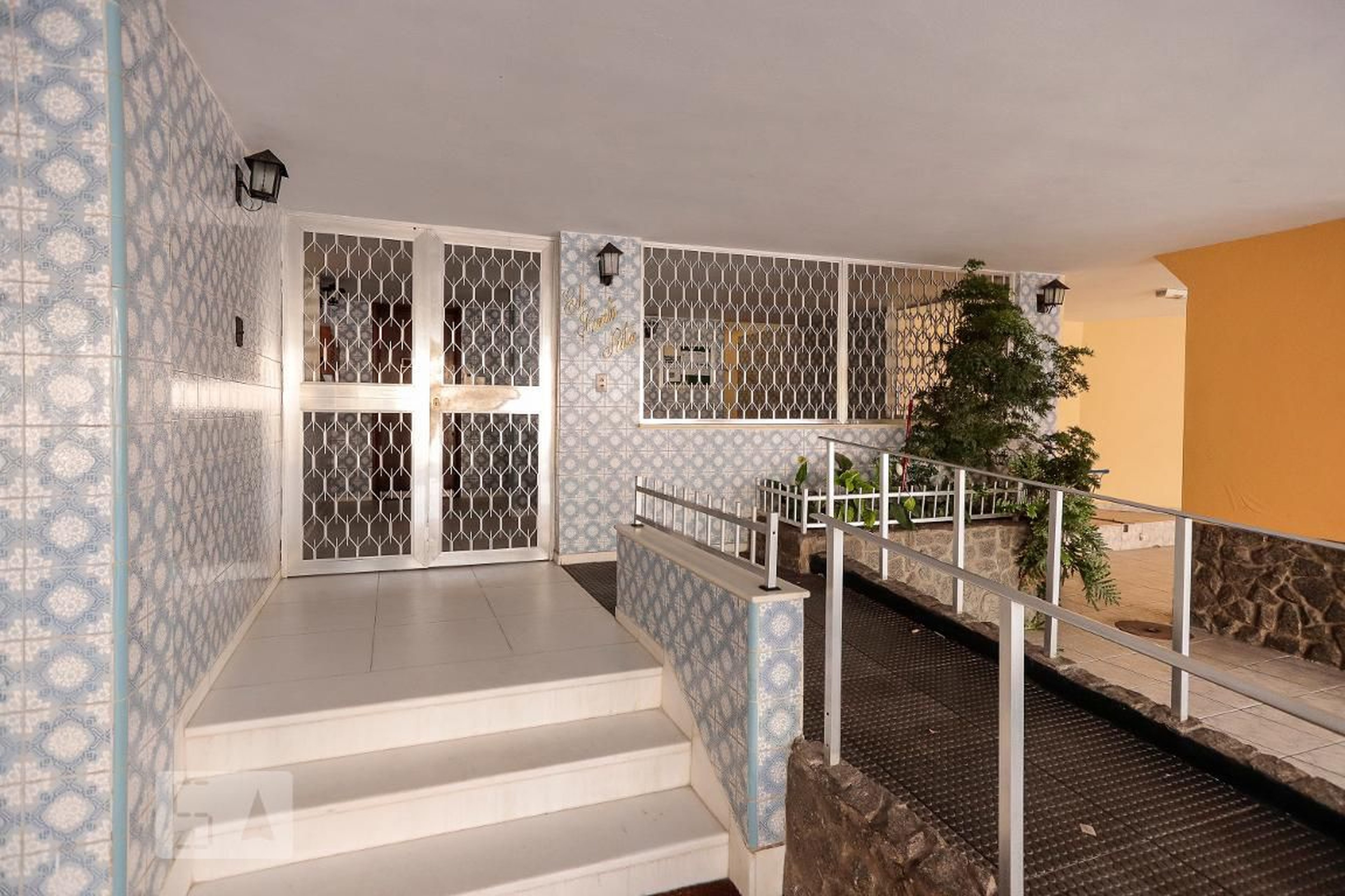 Entrada - Edifício Santa Rita