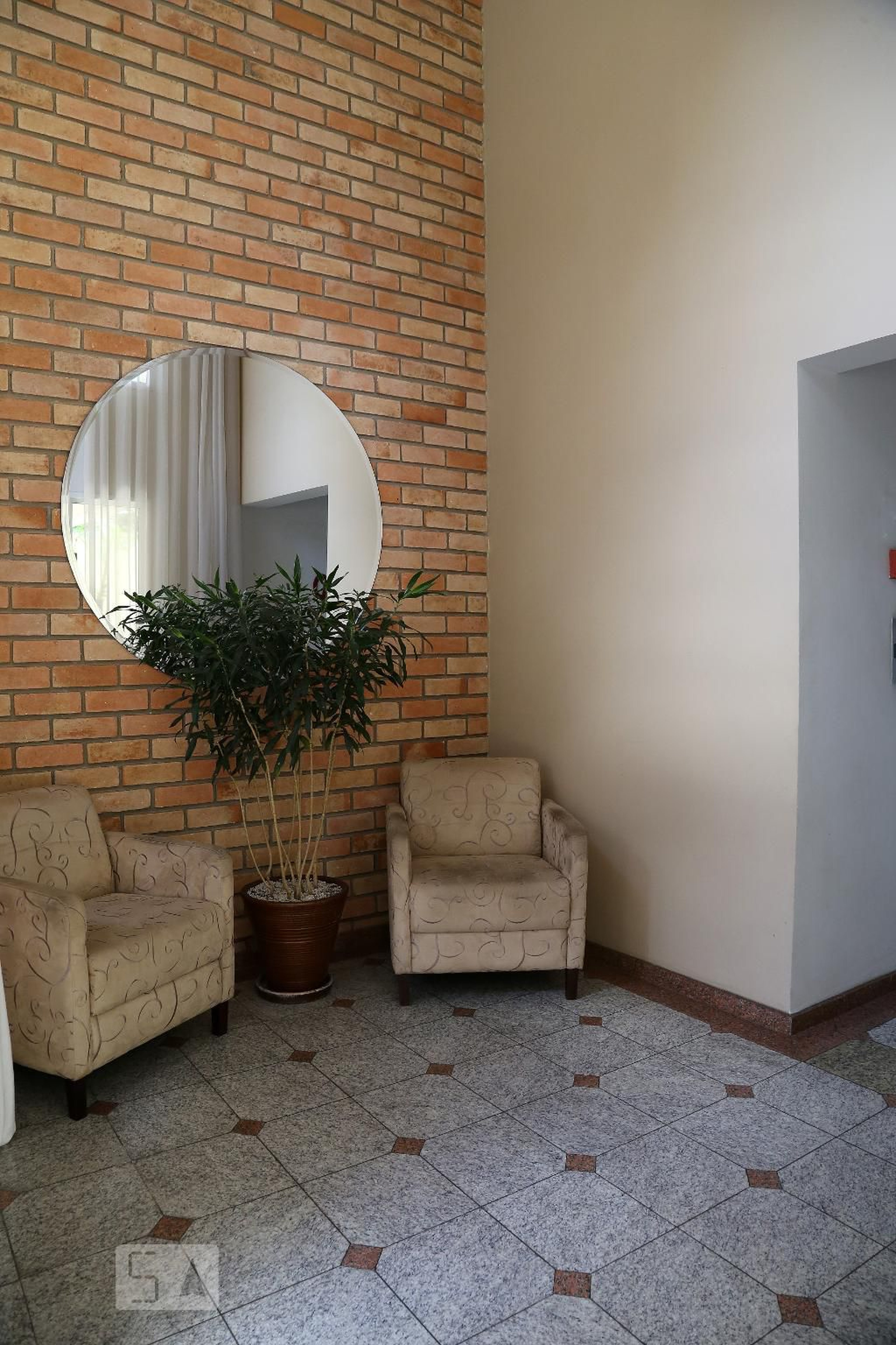 Hall Social - Les Alpes