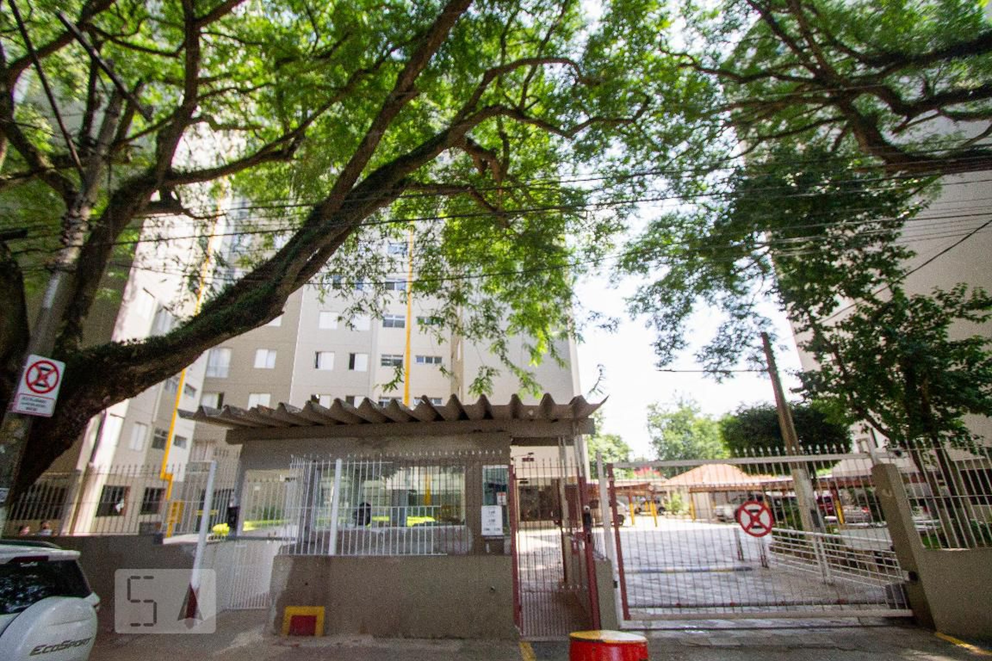 Área Comum Condomínio em Avenida João Del Papa, 170