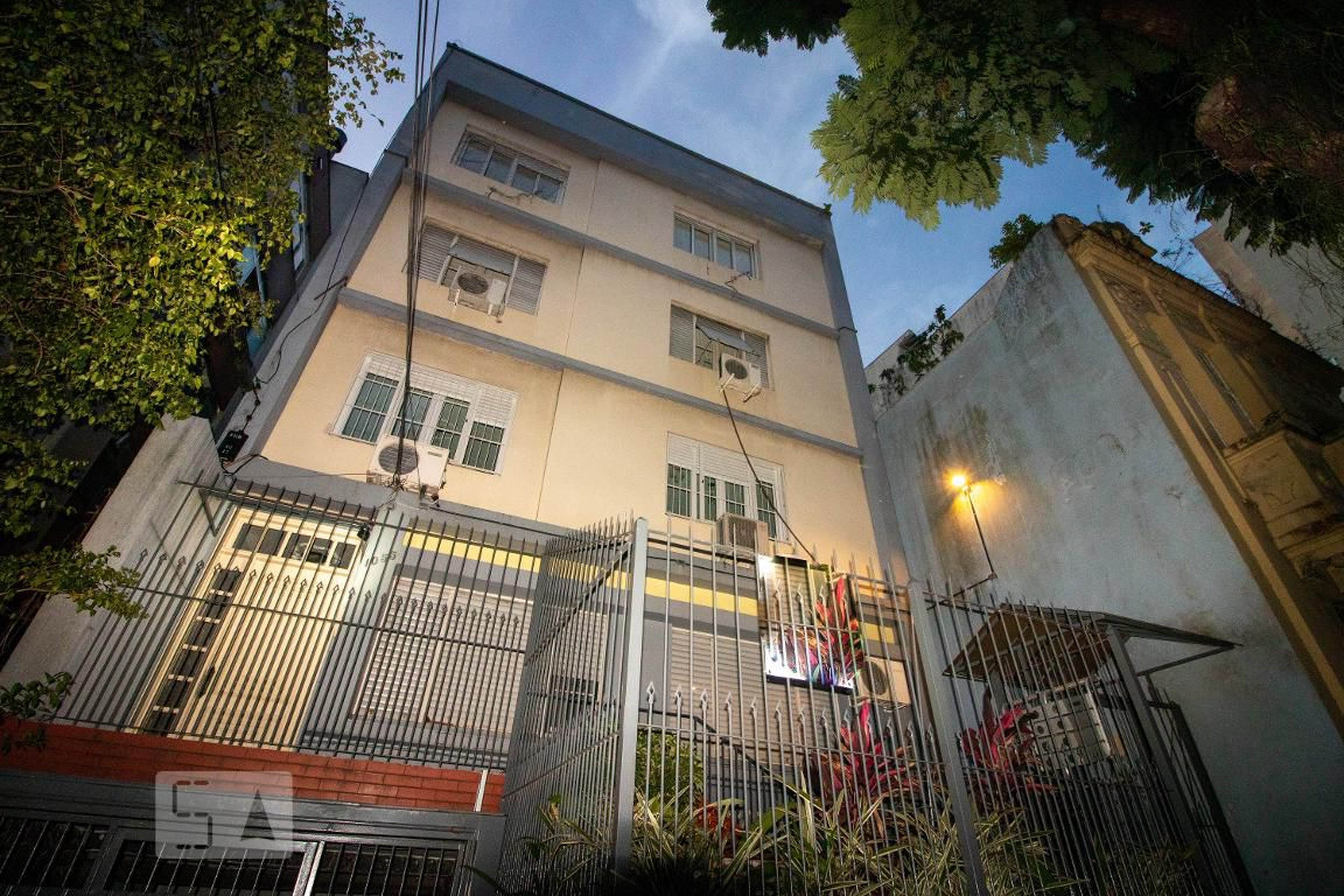 Fachada Condomínio Elsalucy