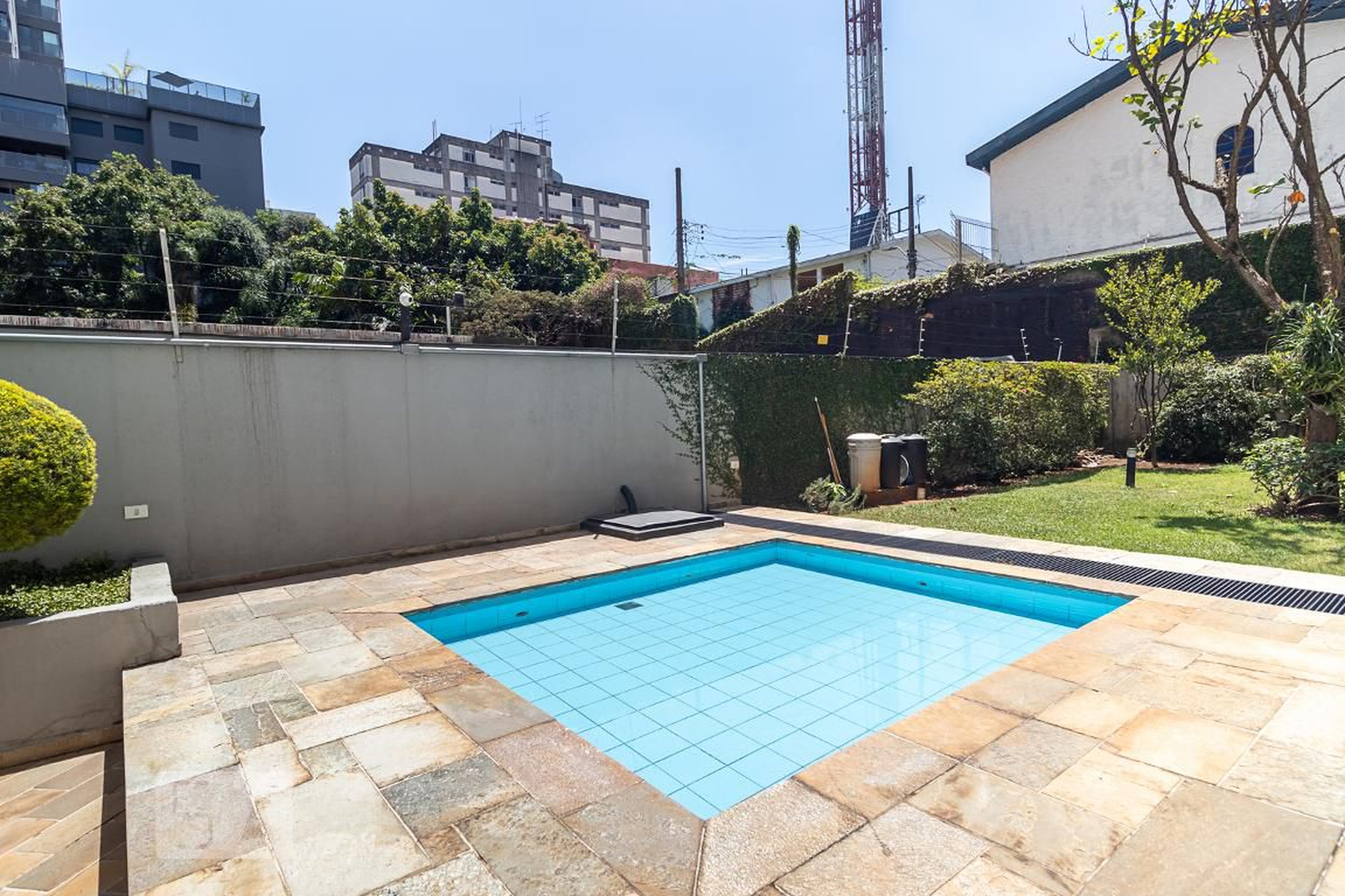 Piscina infantil - Carlos Gomes