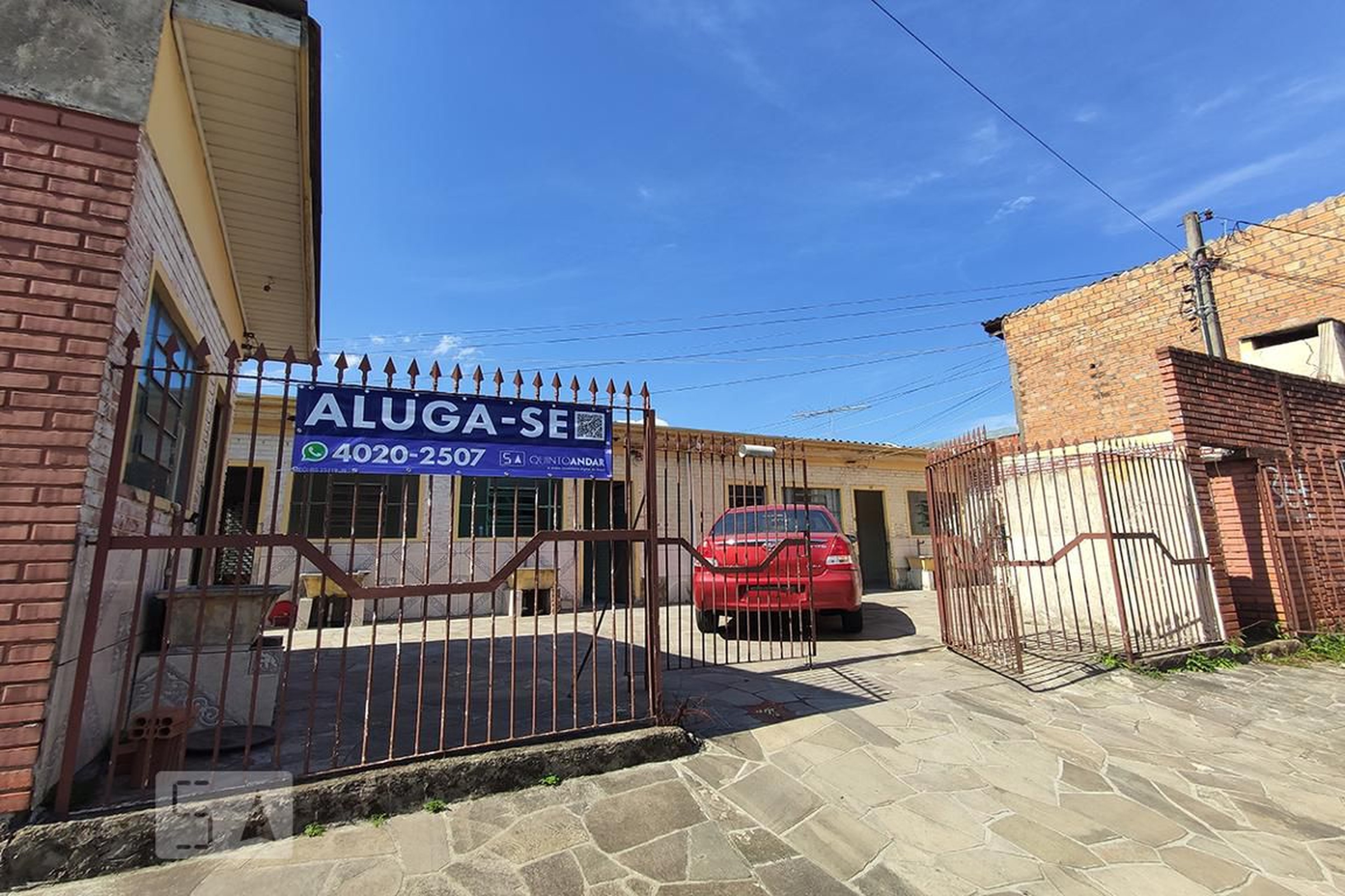 Fachada Condomínio em Rua Jovelina Marques Gomes, 367