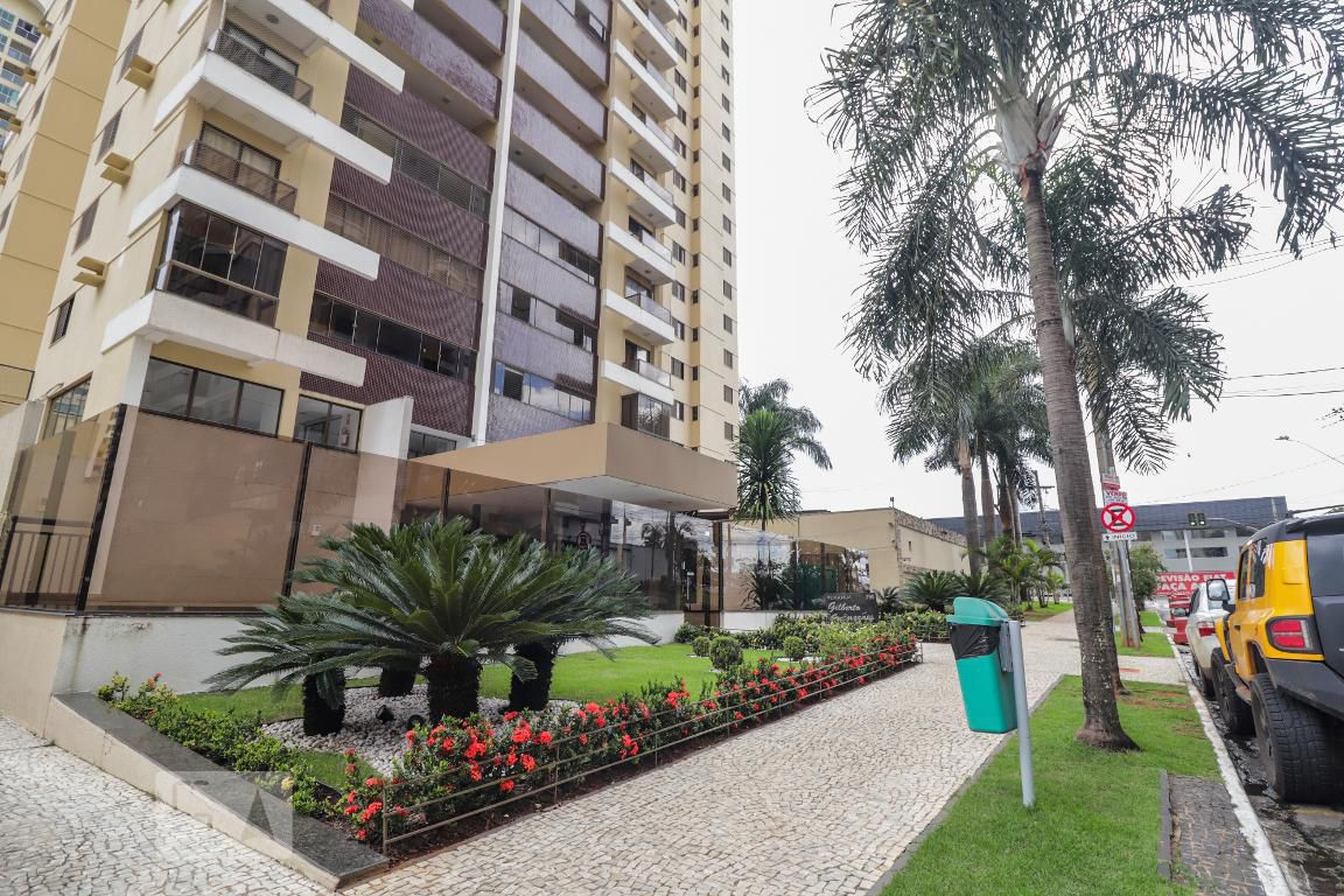 Fachada Edifício Gilberto Guimarães