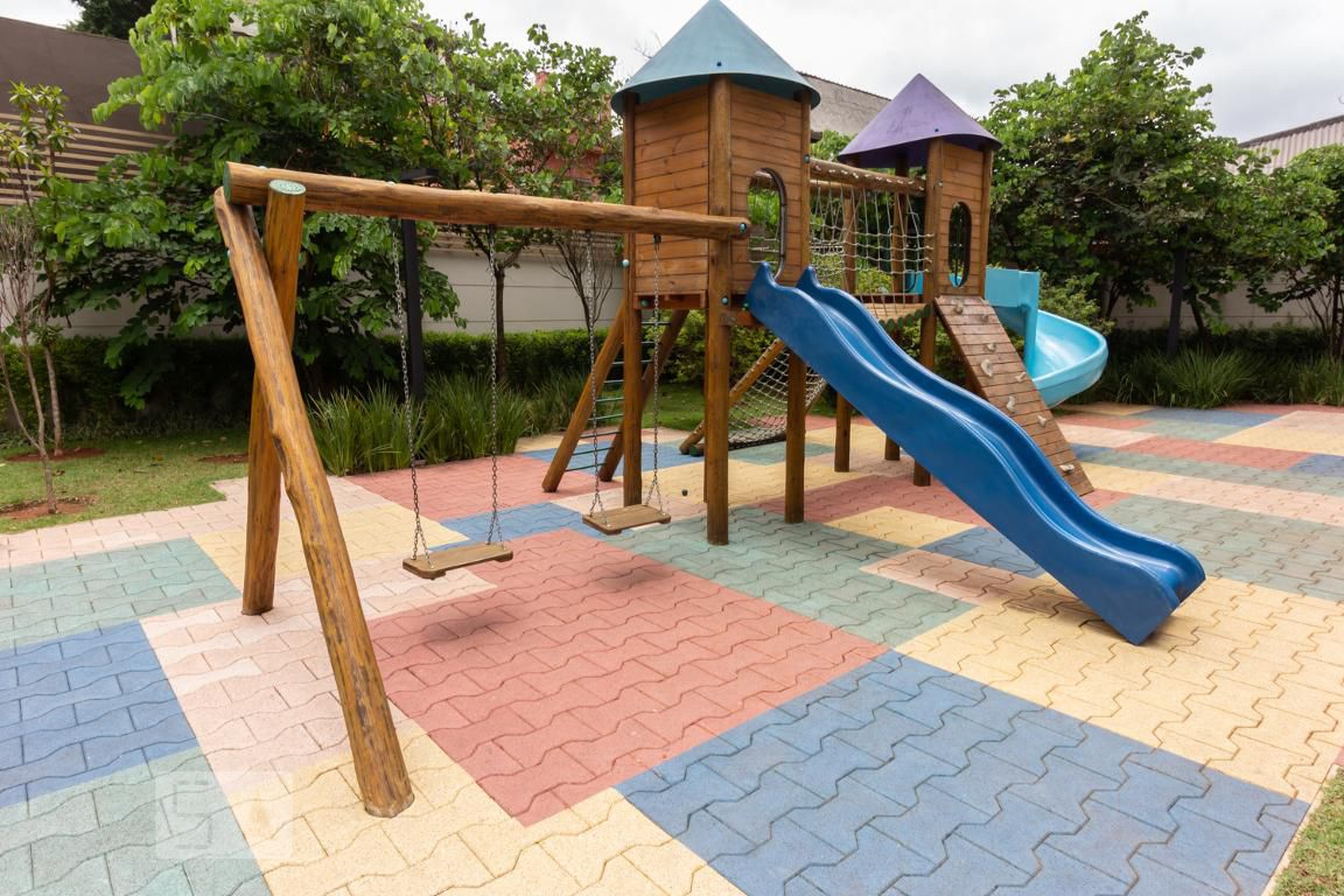 Playground - Classic Lapa