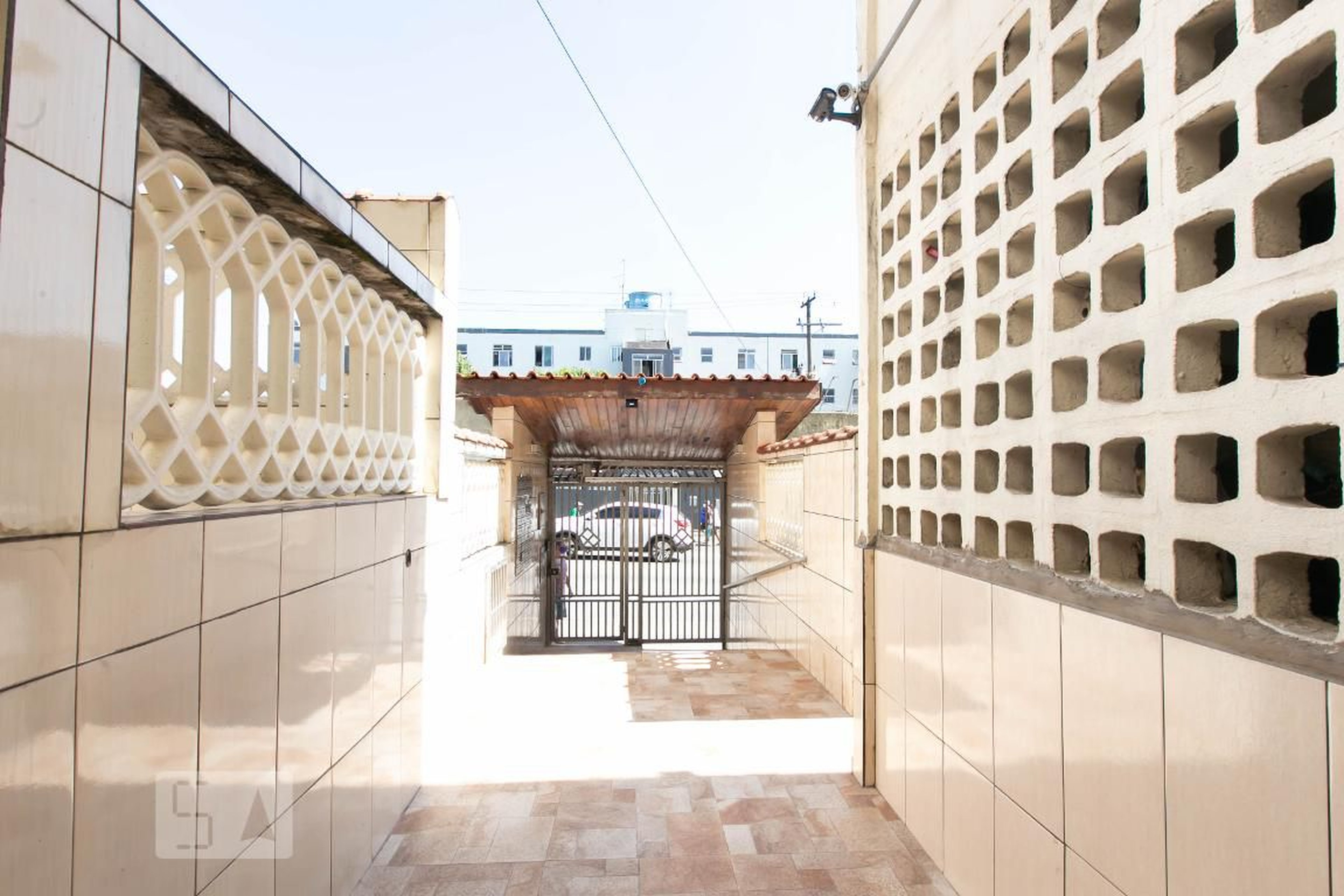Fachada do Condomínio Condomínio em Rua Jardim Tamoio, 1335