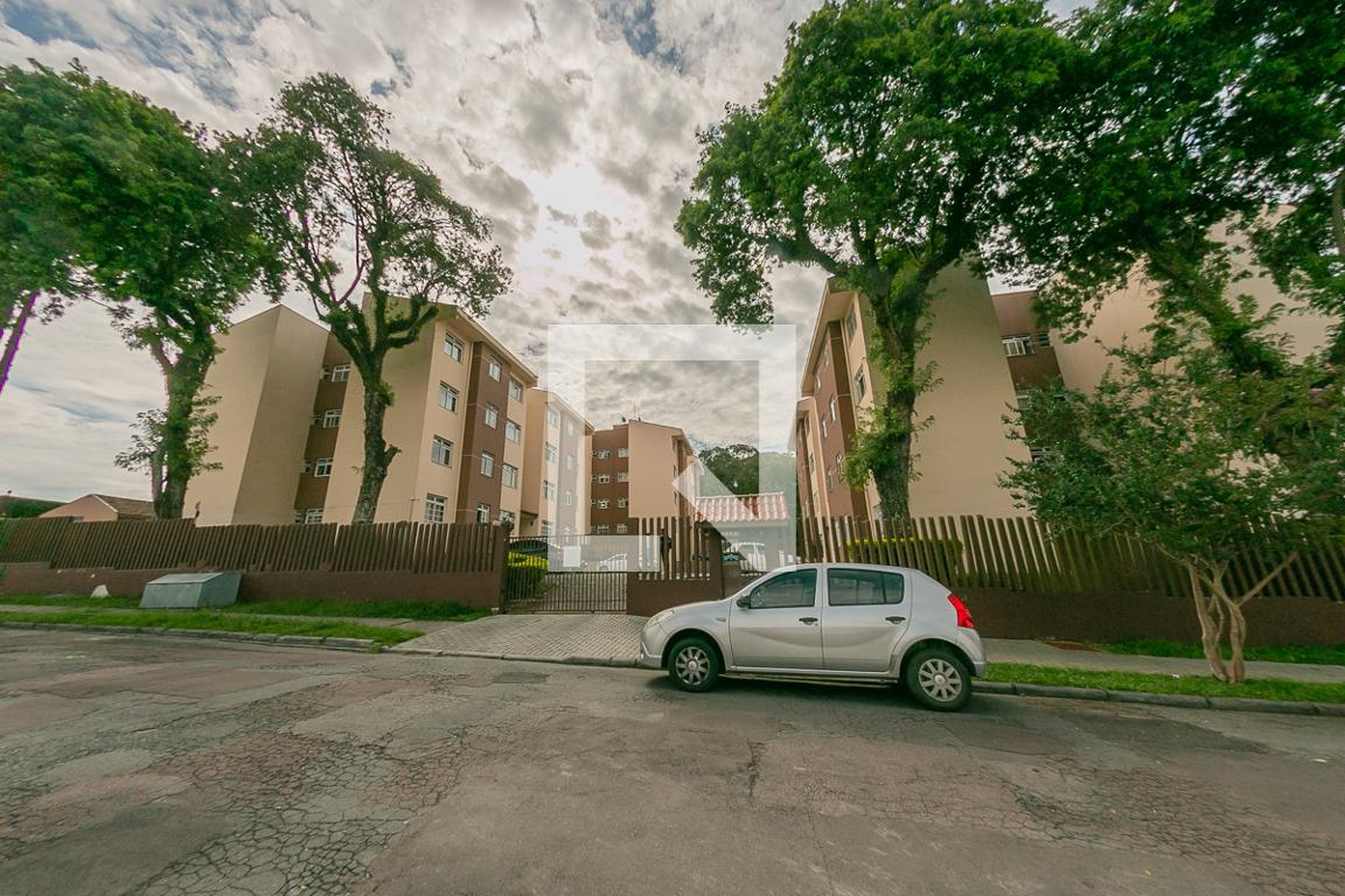 Fachada do Condomínio Condomínio Araxá