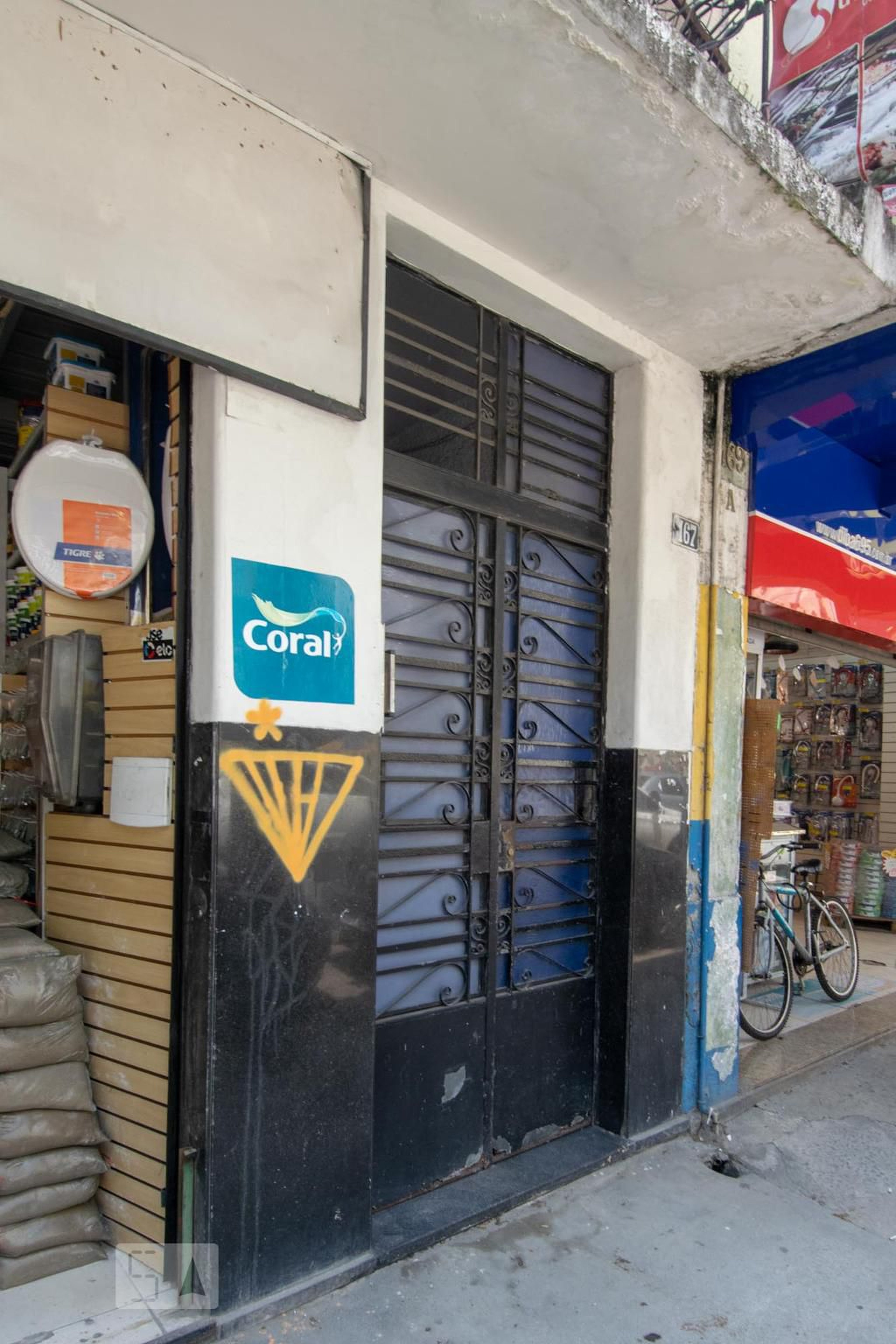 Fachada Condomínio em Rua da Passagem, 167