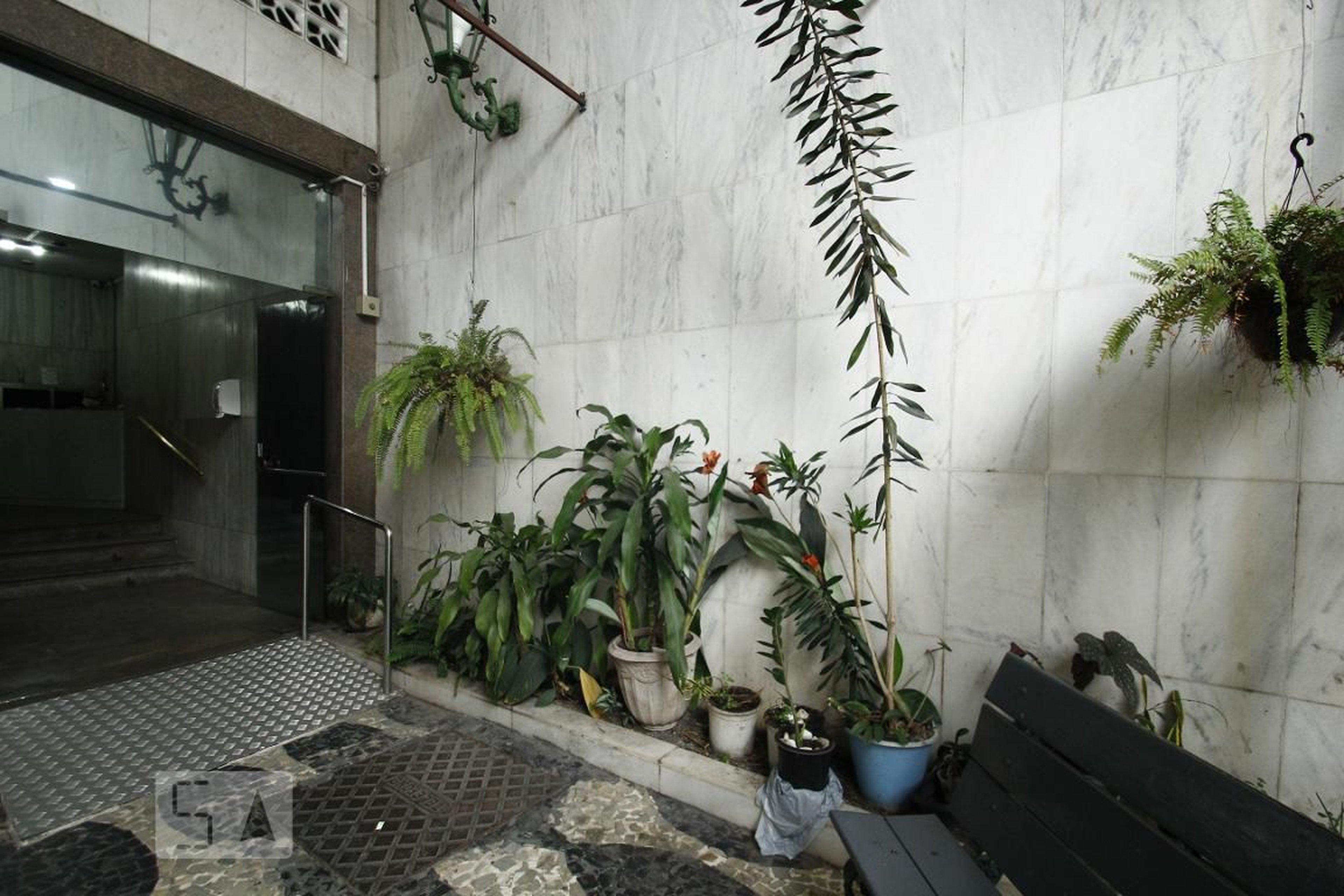 Entrada do Prédio - null