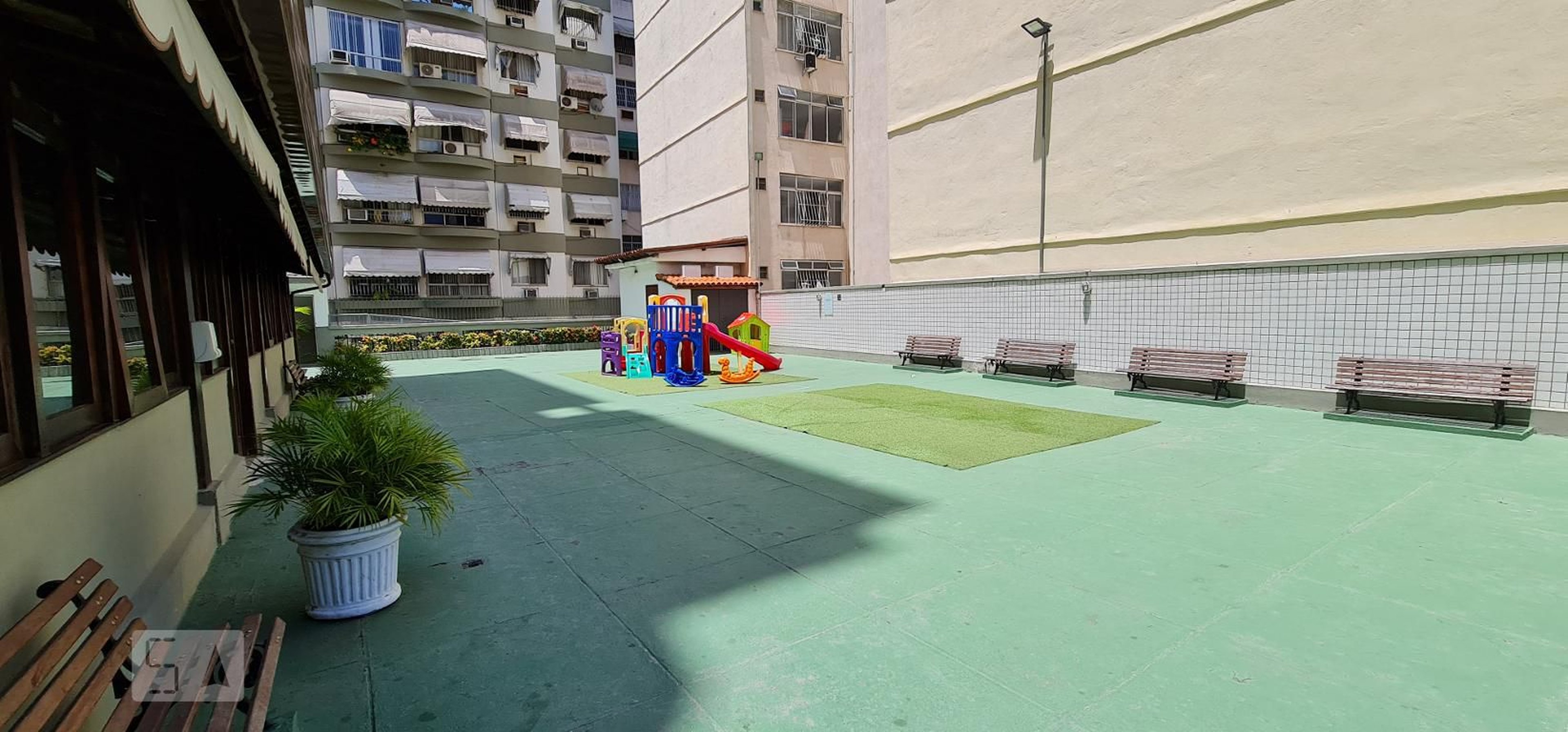 Playground - Solar Jardim do Inga