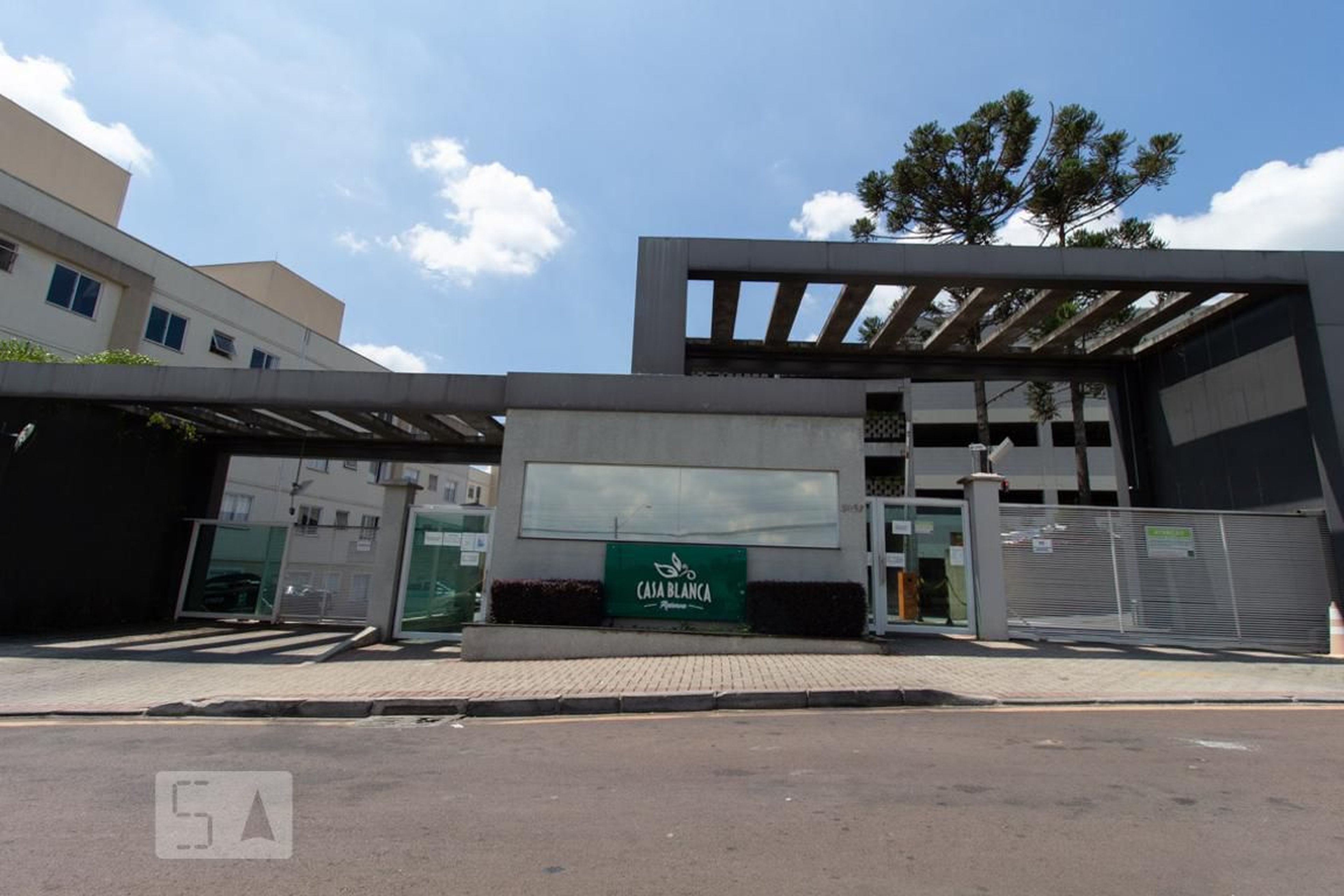Fachada do Condomínio Condomínio em Rua Francisco Dal Negro, 3054