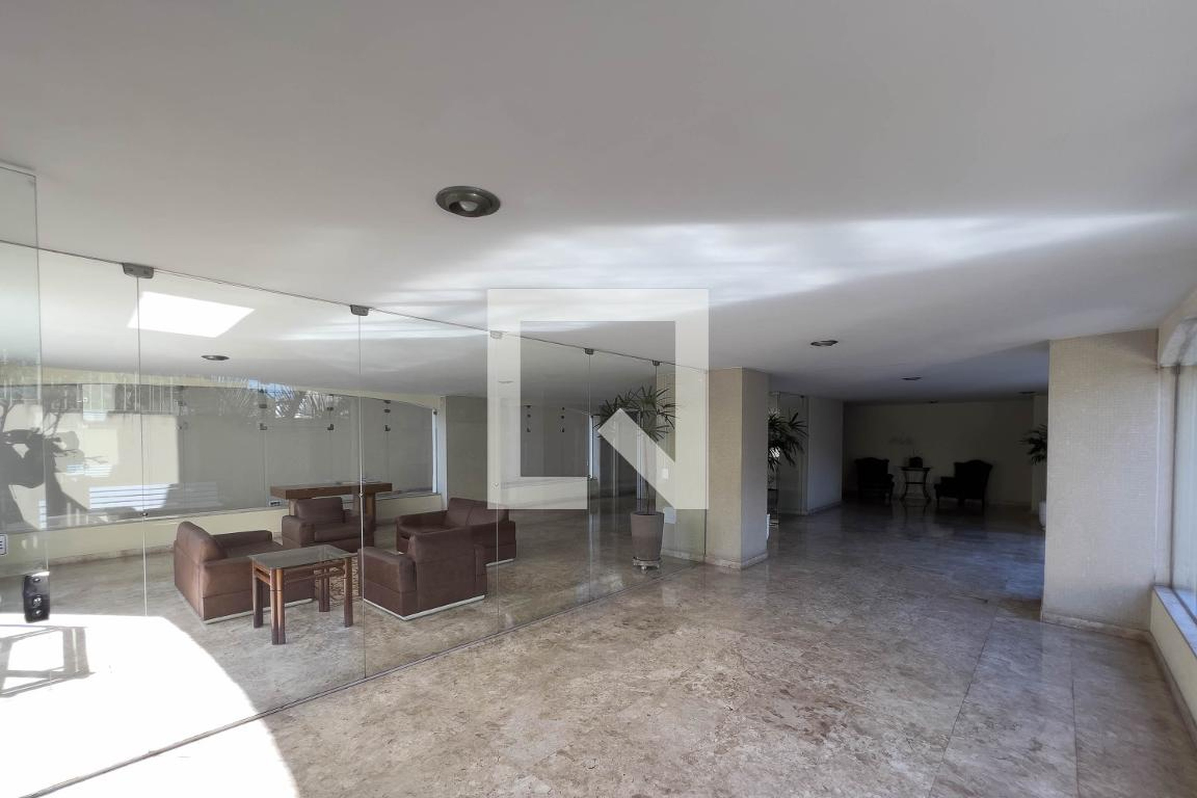 Hall de entrada - Alceste