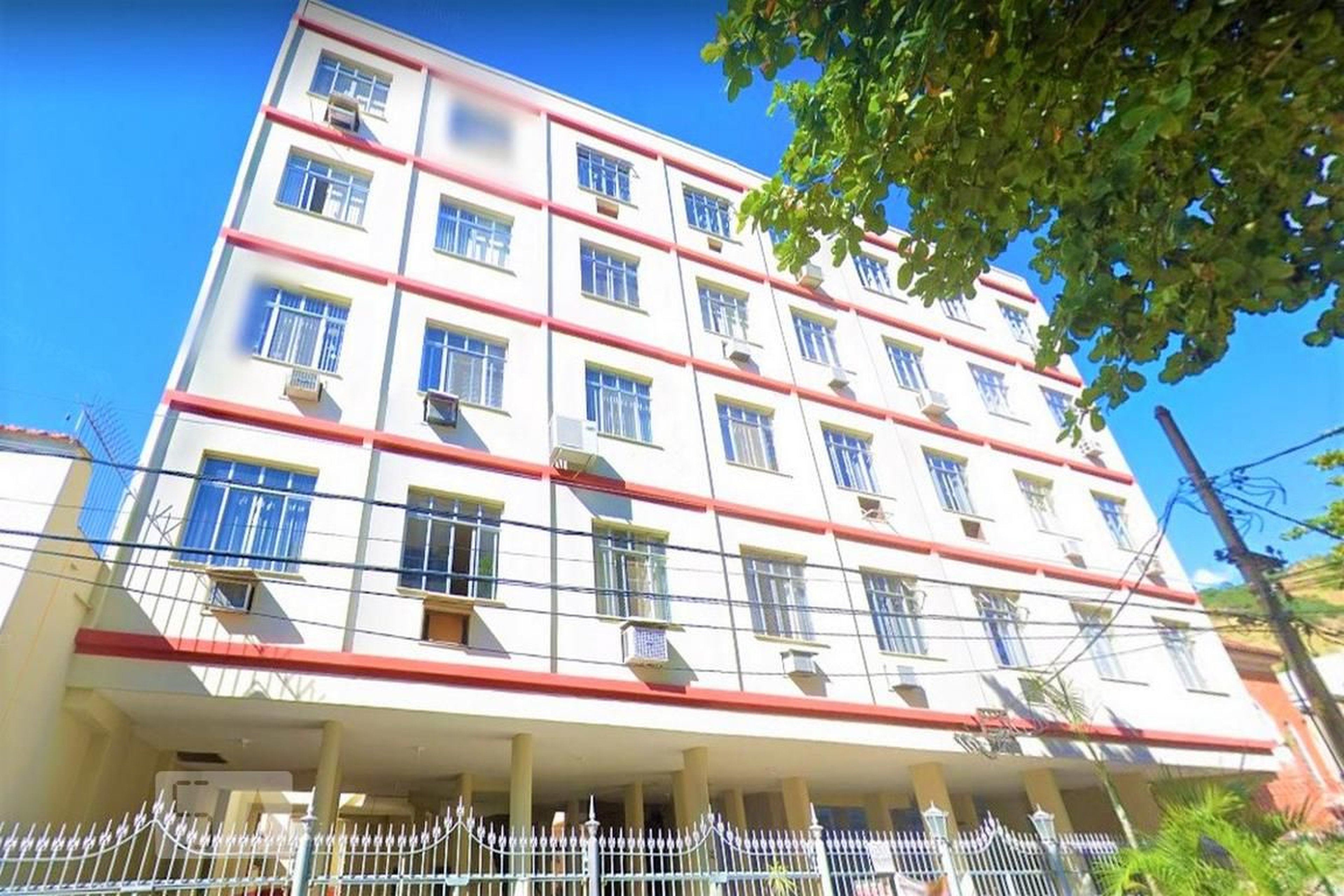 Fachada Condomínio Vila Filgueiras Lima