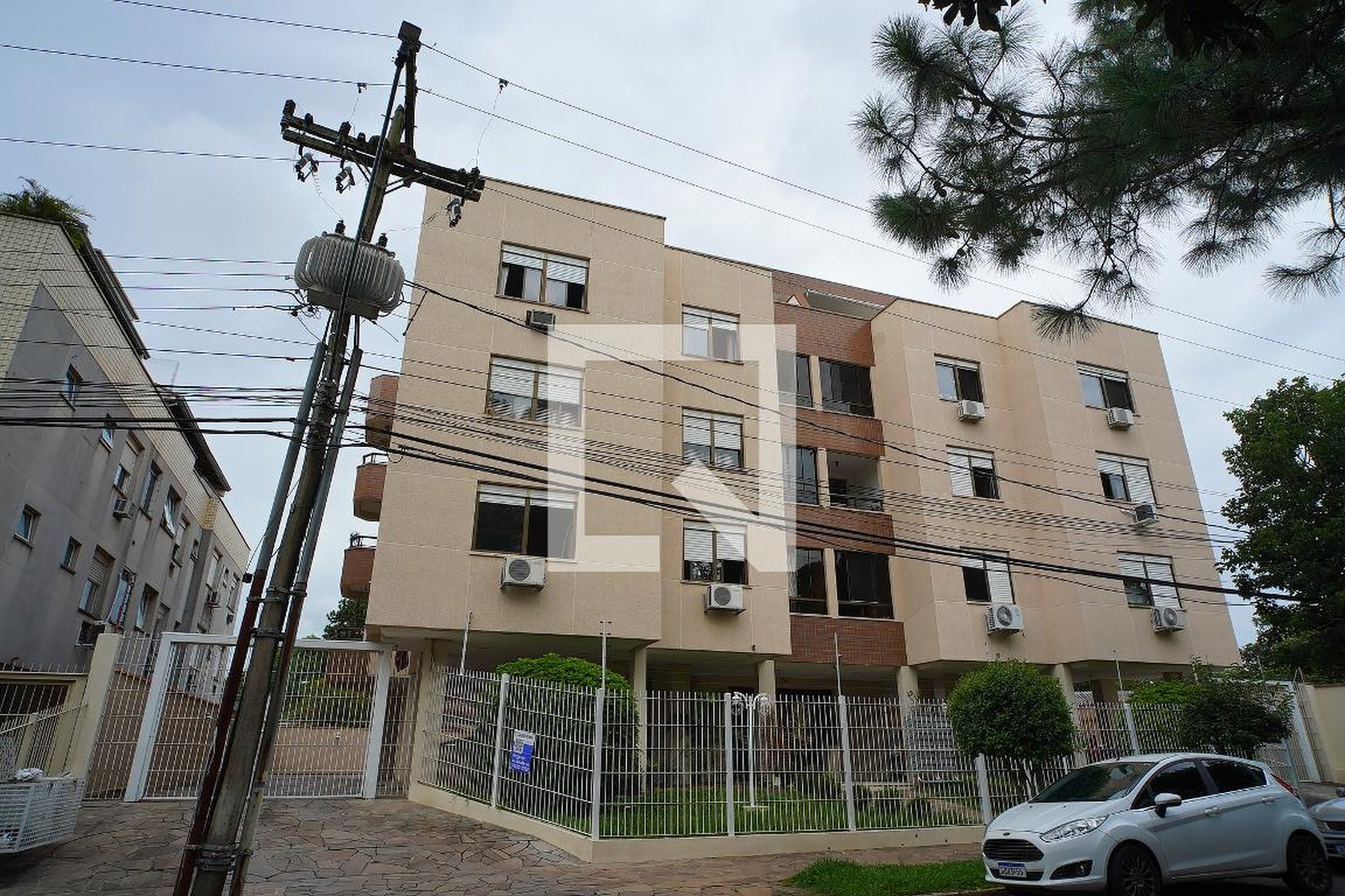 Fachada do Condomínio Condomínio Saint’ Lorent